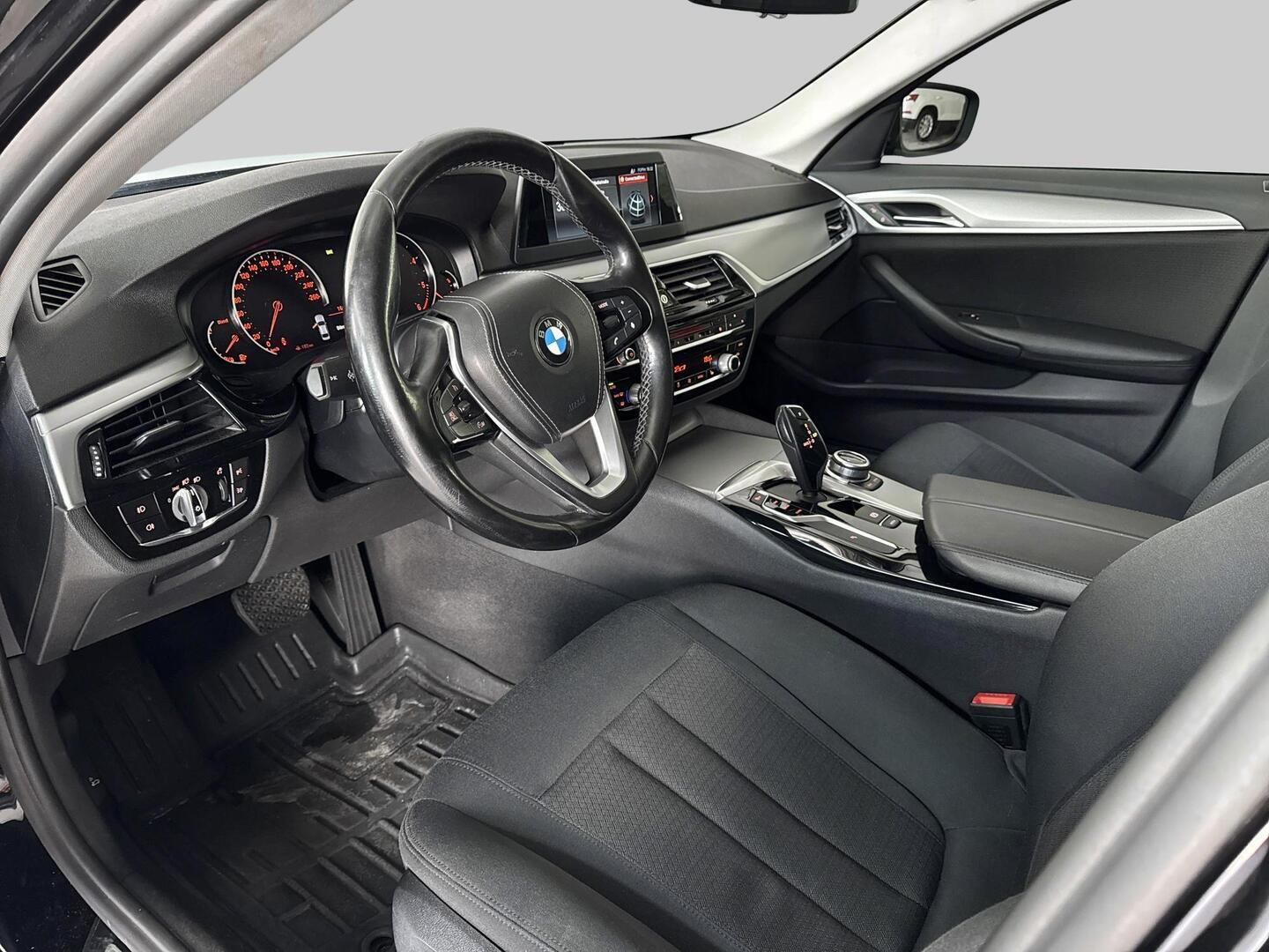 BMW 520 2017