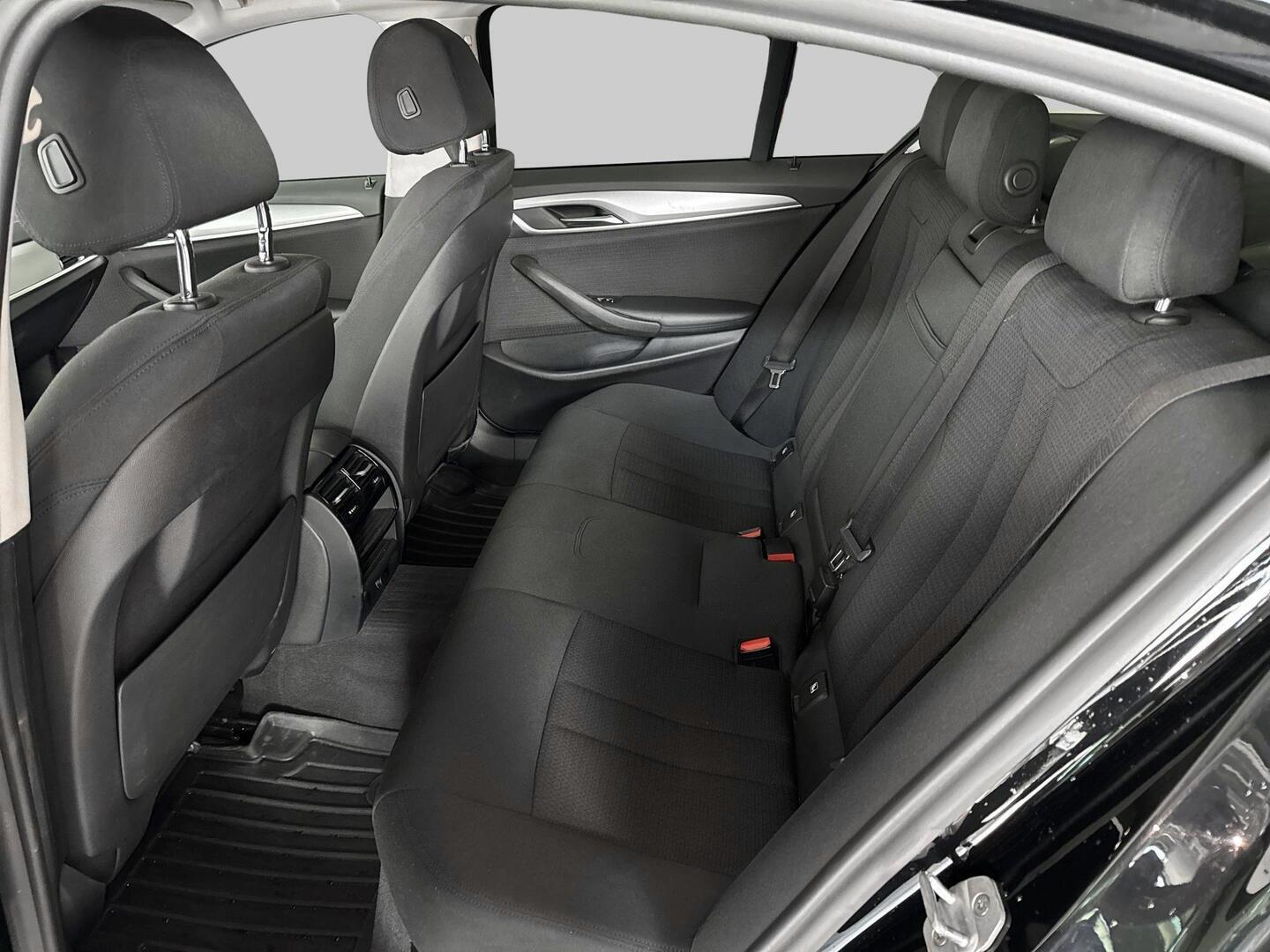 BMW 520 2017