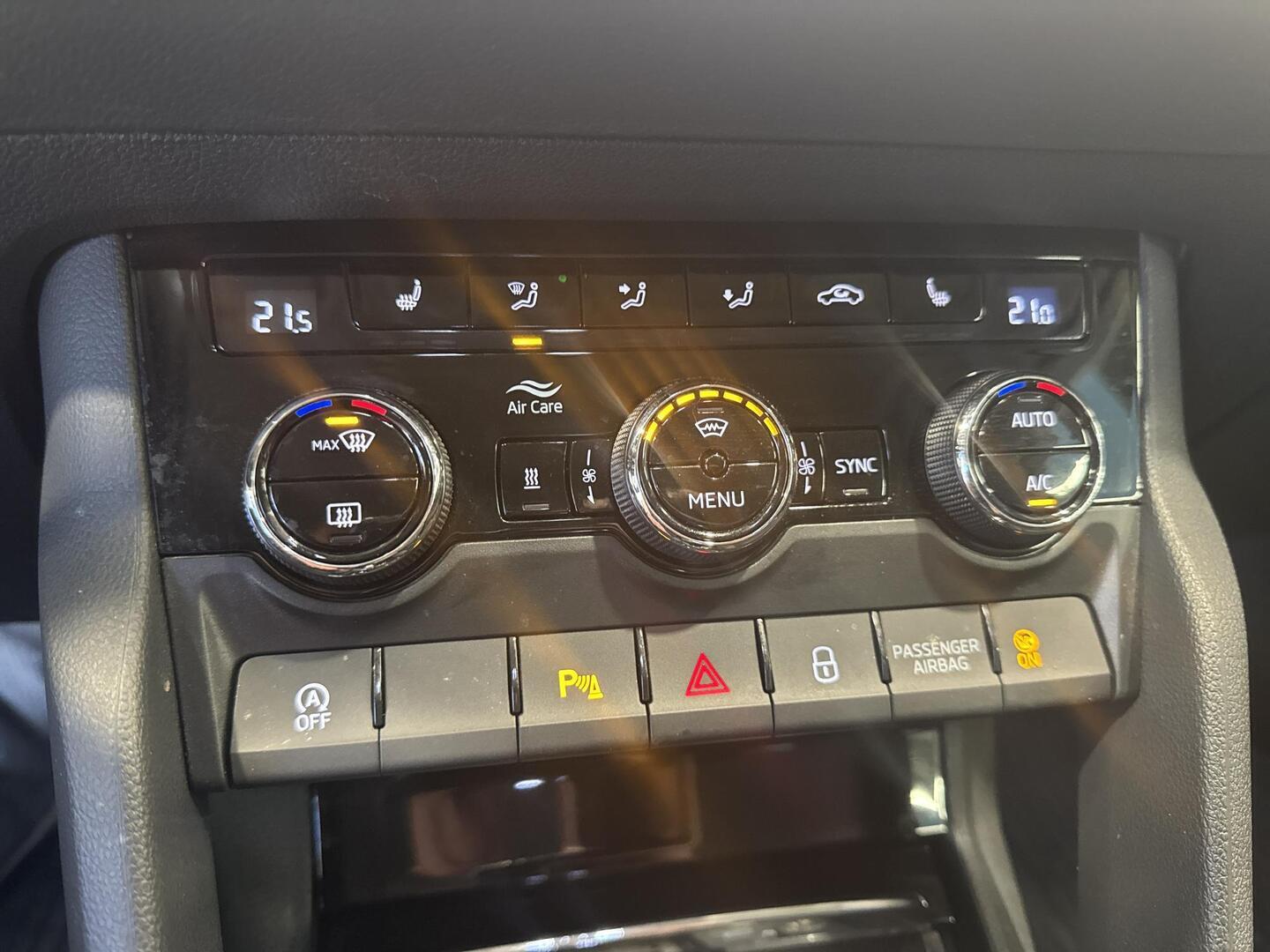 SKODA Karoq 2021