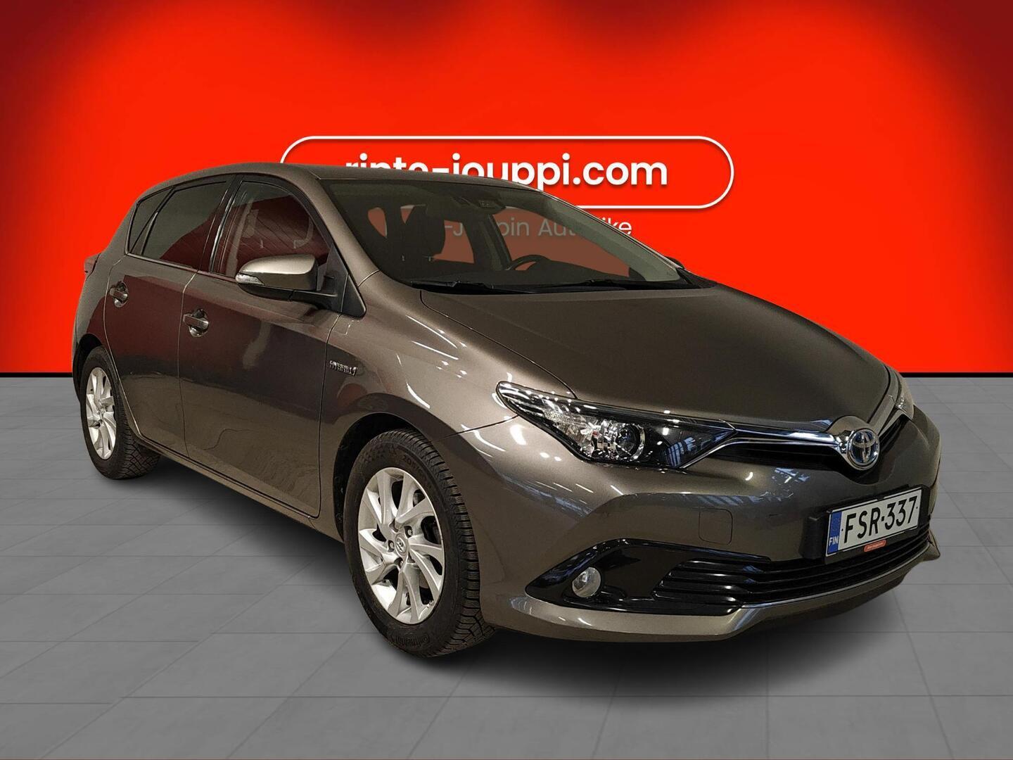 TOYOTA AURIS 2017
