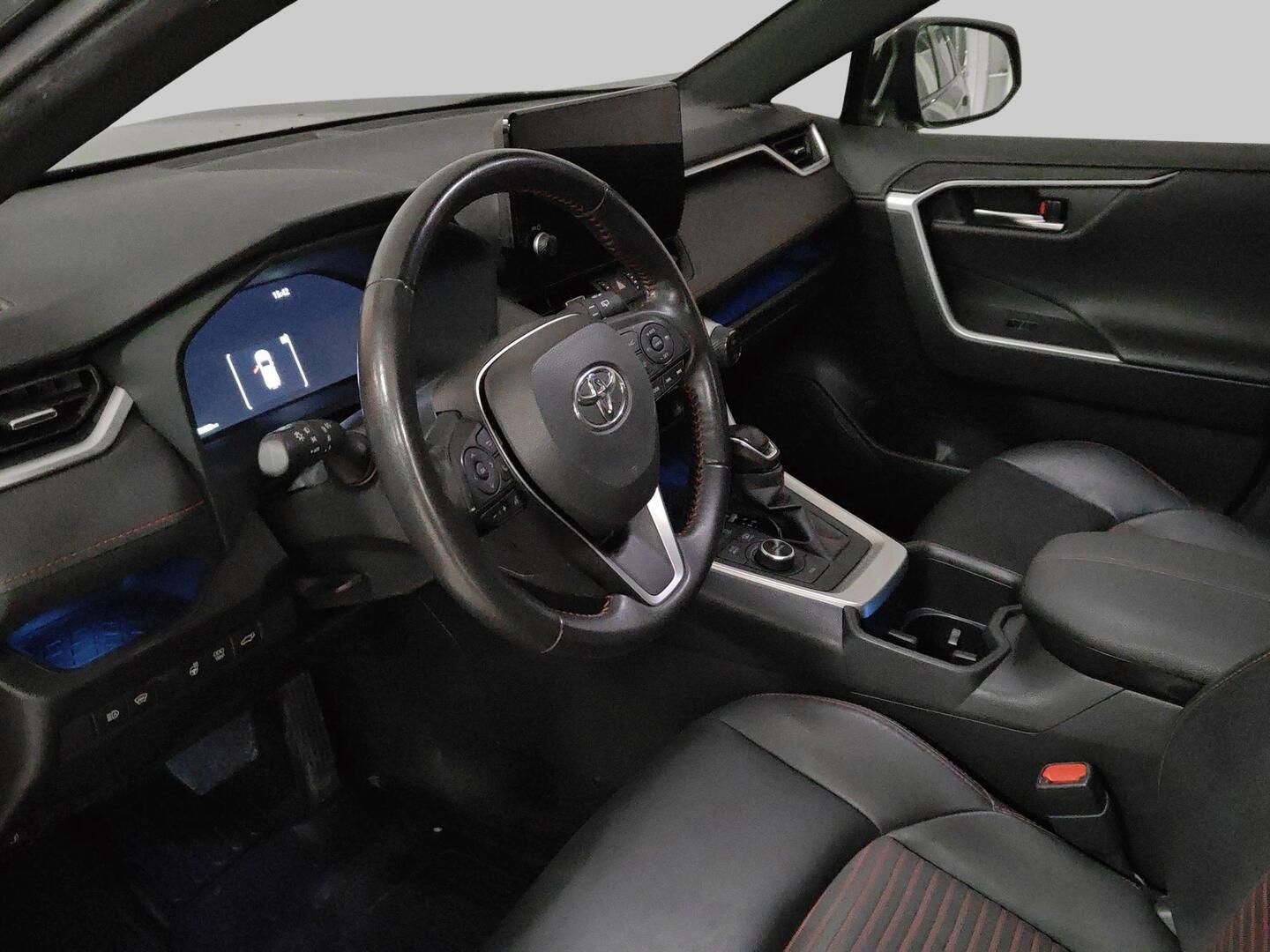 TOYOTA RAV4 PLUG-IN 2023