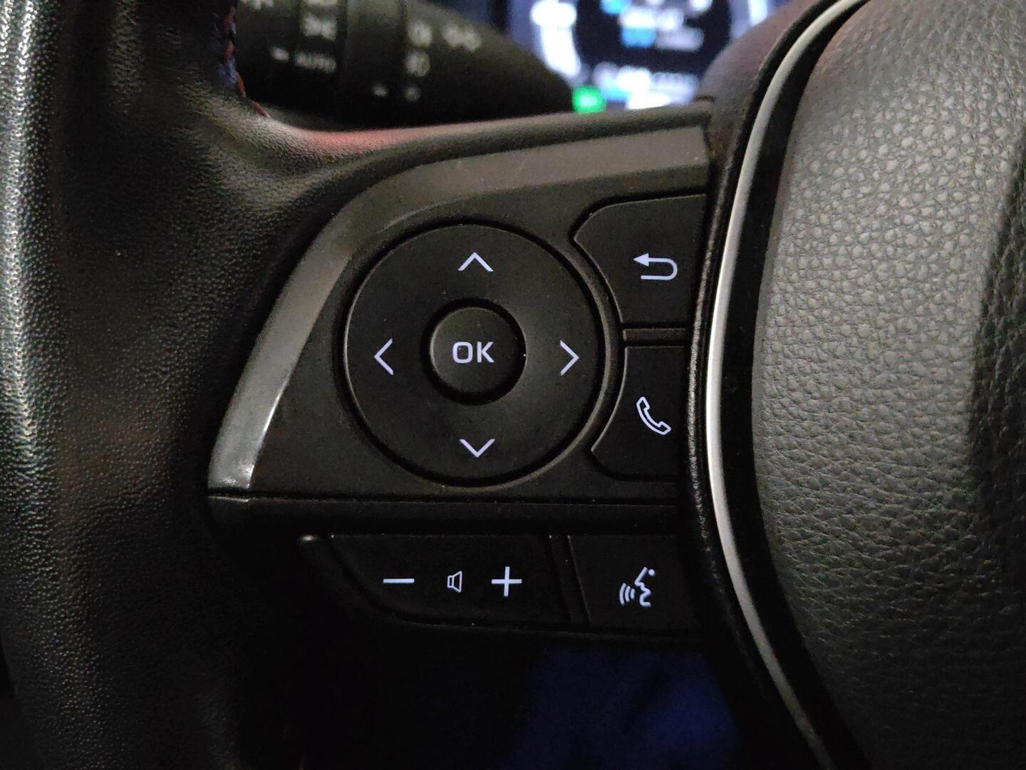 TOYOTA RAV4 PLUG-IN 2023