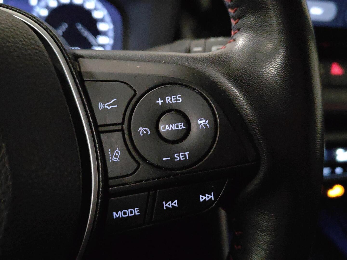 TOYOTA RAV4 PLUG-IN 2023