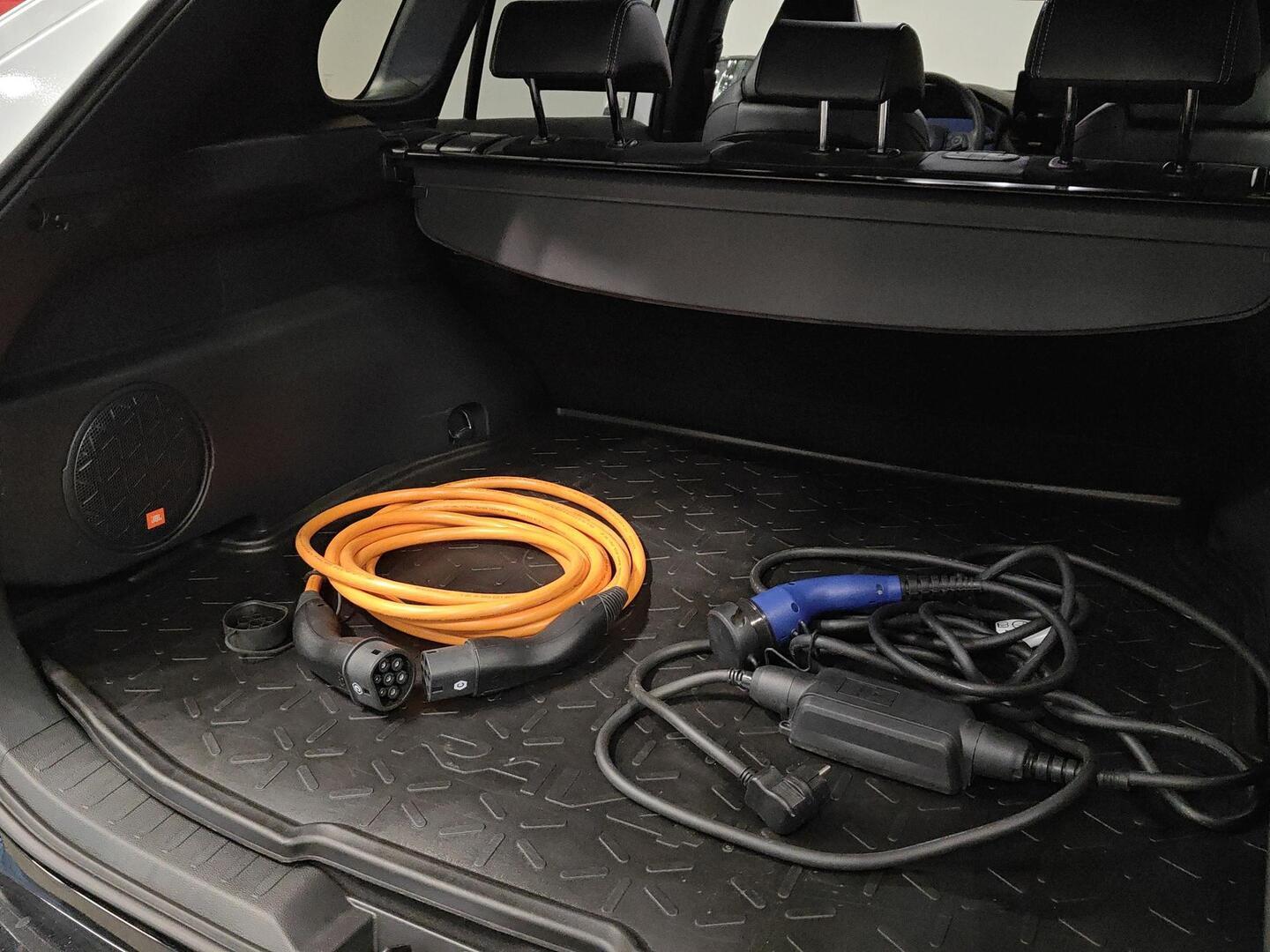 TOYOTA RAV4 PLUG-IN 2024