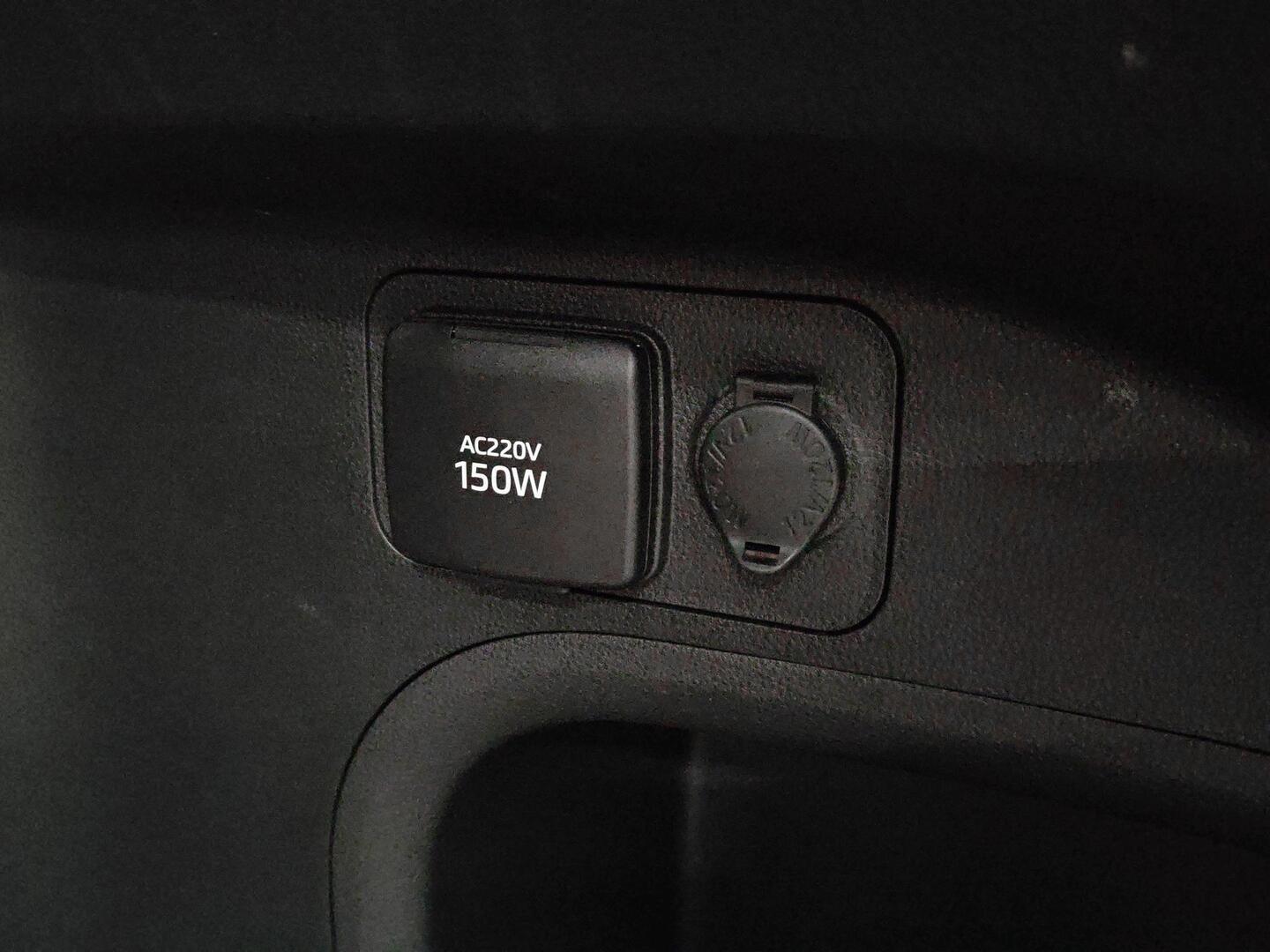 TOYOTA RAV4 PLUG-IN 2024