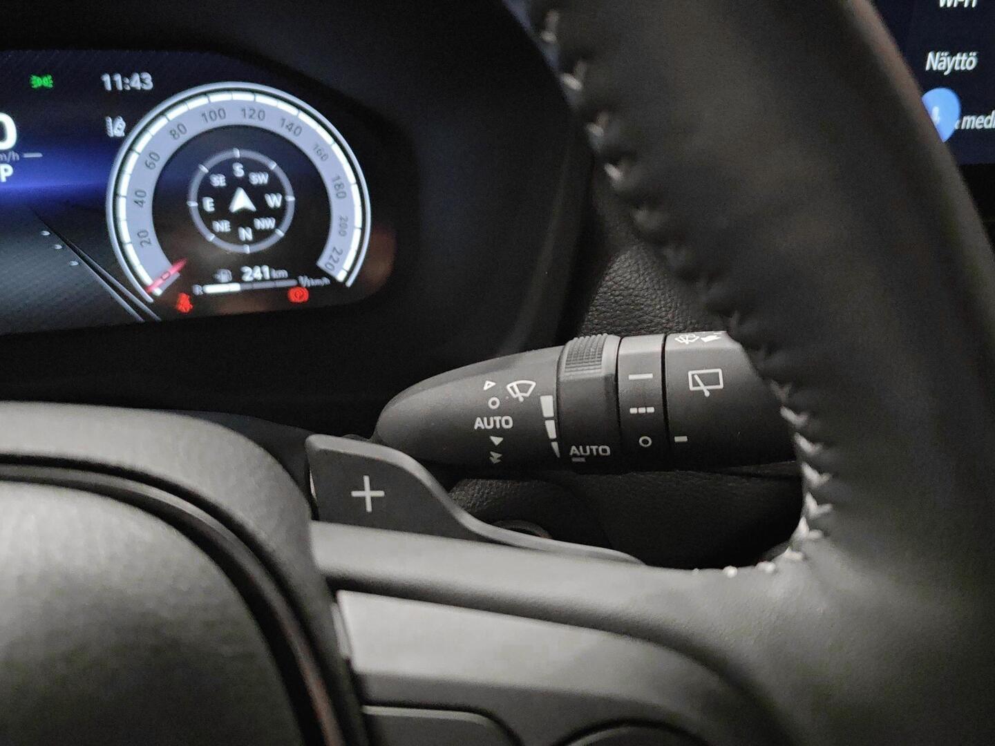 TOYOTA RAV4 PLUG-IN 2024