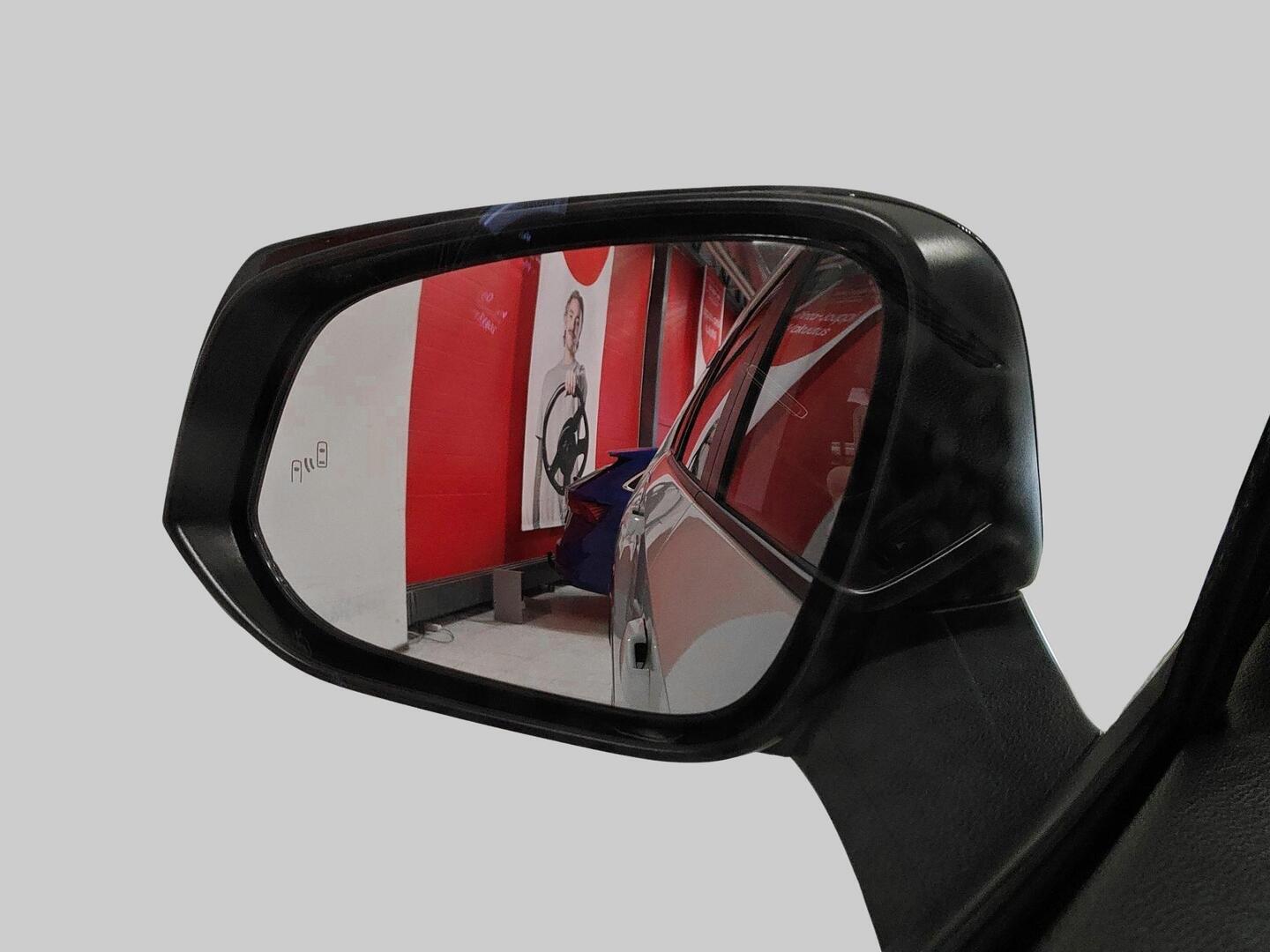 TOYOTA RAV4 PLUG-IN 2024