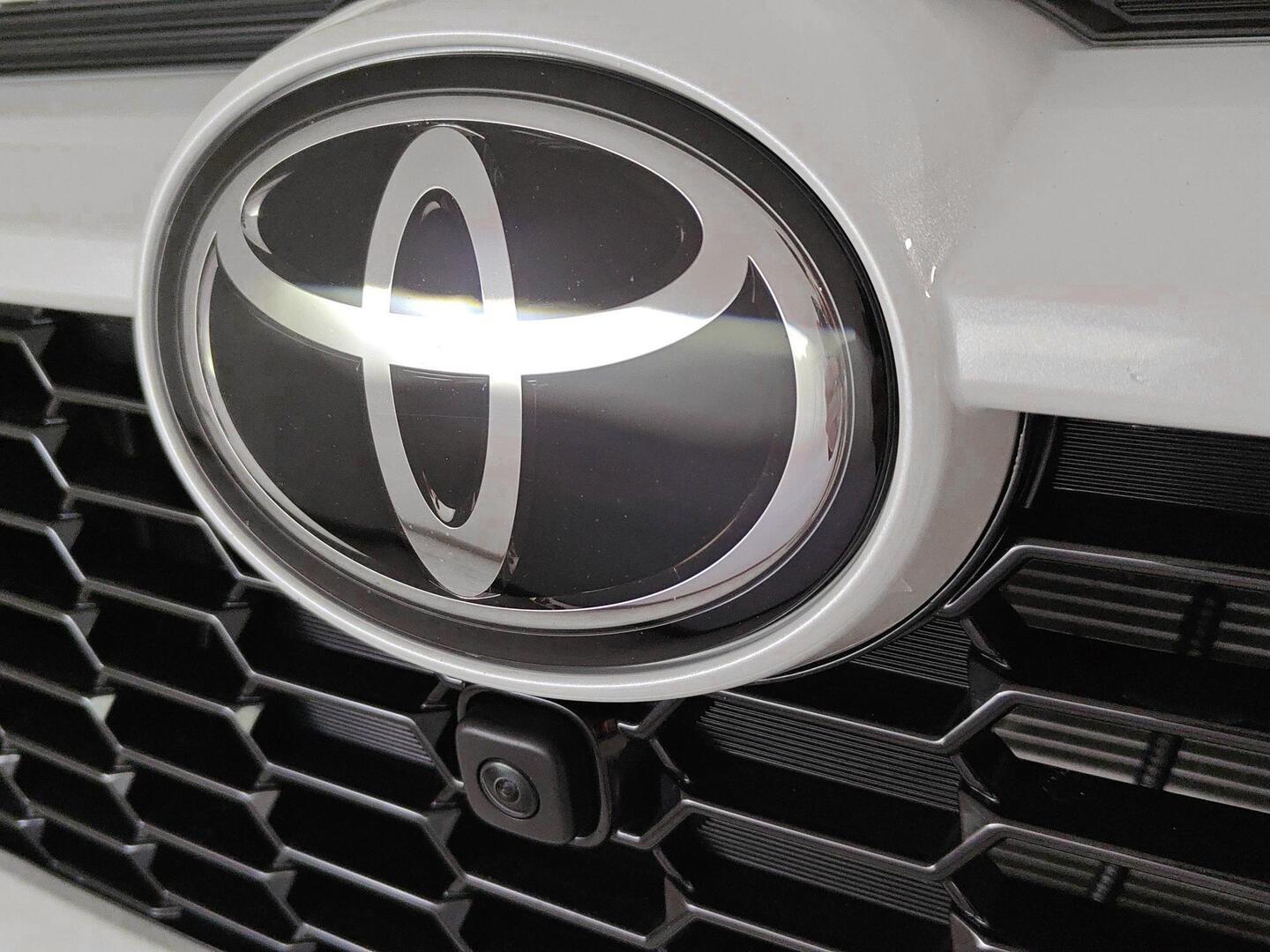 TOYOTA RAV4 PLUG-IN 2024