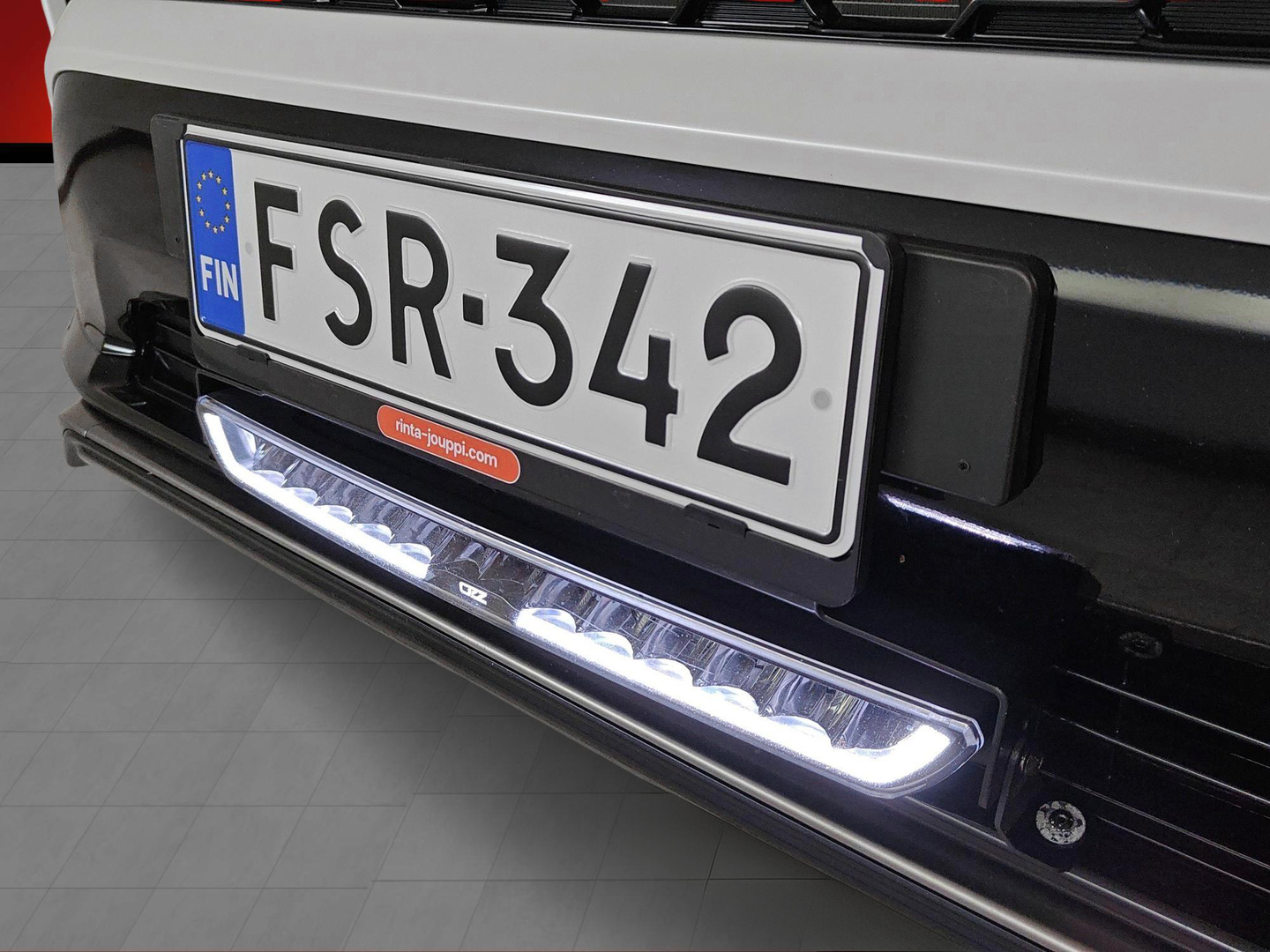 TOYOTA RAV4 PLUG-IN 2024