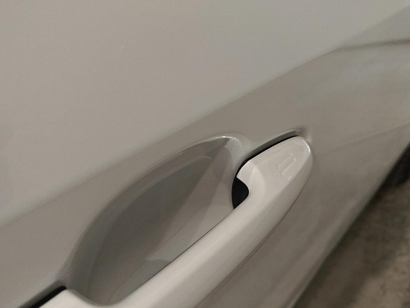 TOYOTA RAV4 PLUG-IN 2024