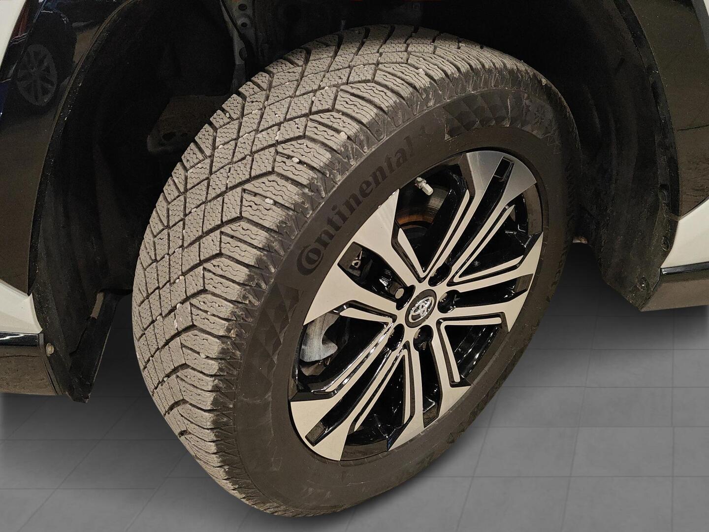 TOYOTA RAV4 PLUG-IN 2024