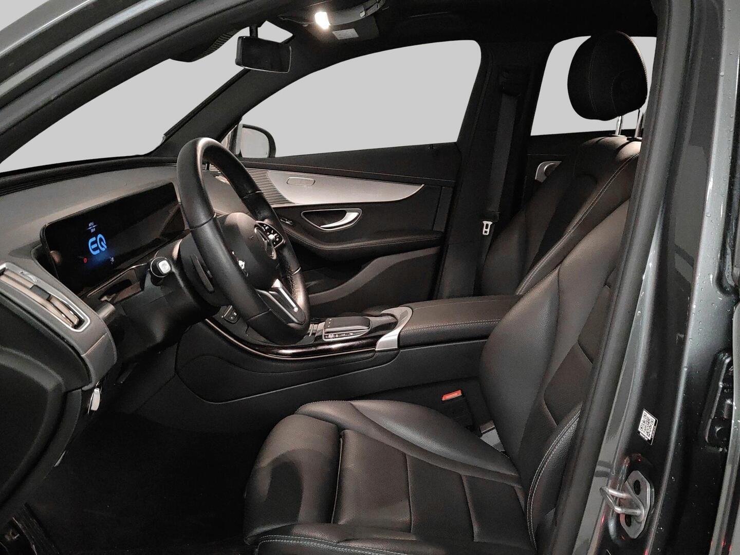 MERCEDES-BENZ EQC 2021