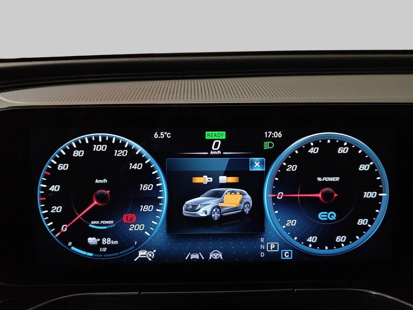 MERCEDES-BENZ EQC 2021