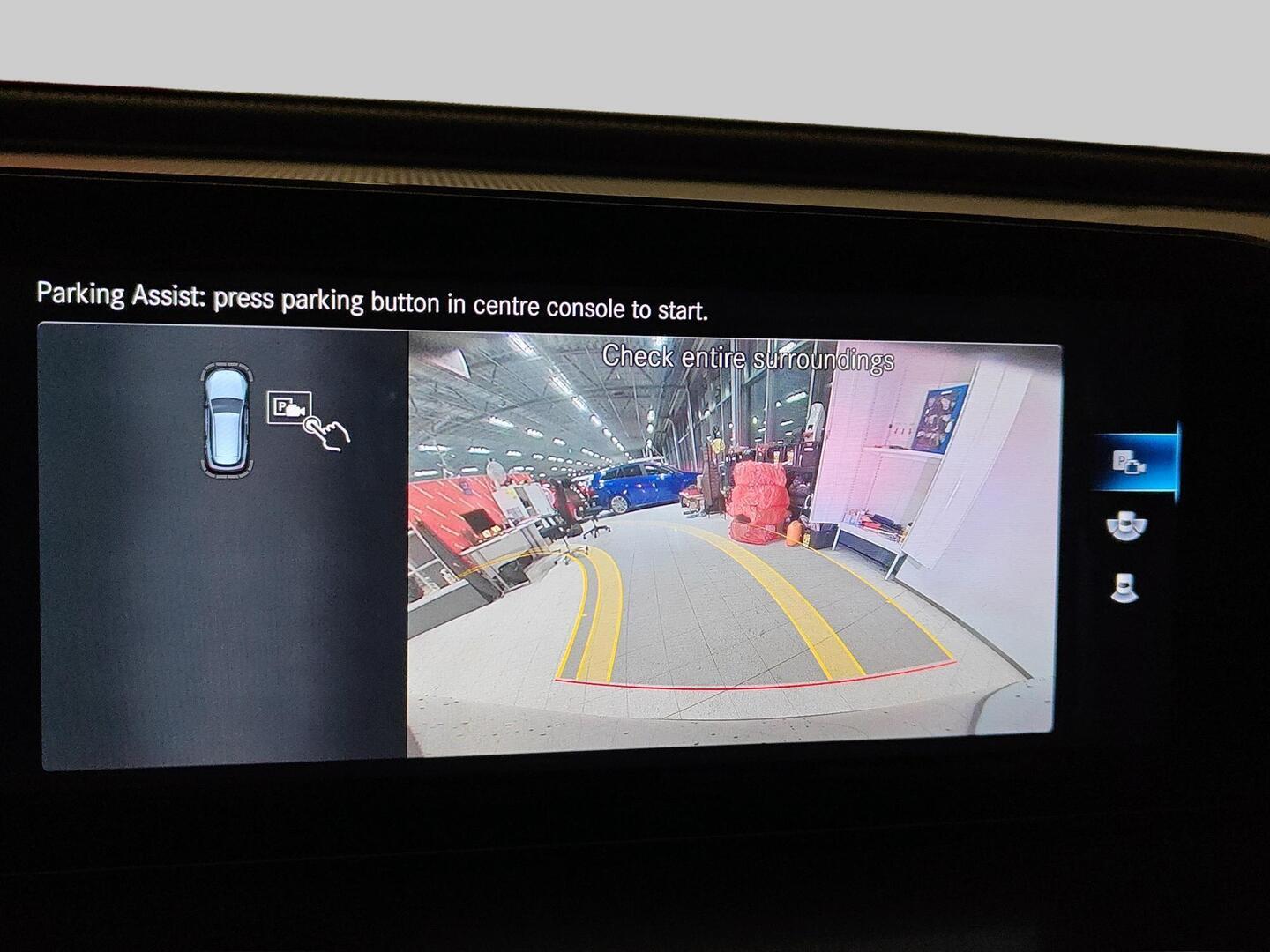 MERCEDES-BENZ EQC 2021