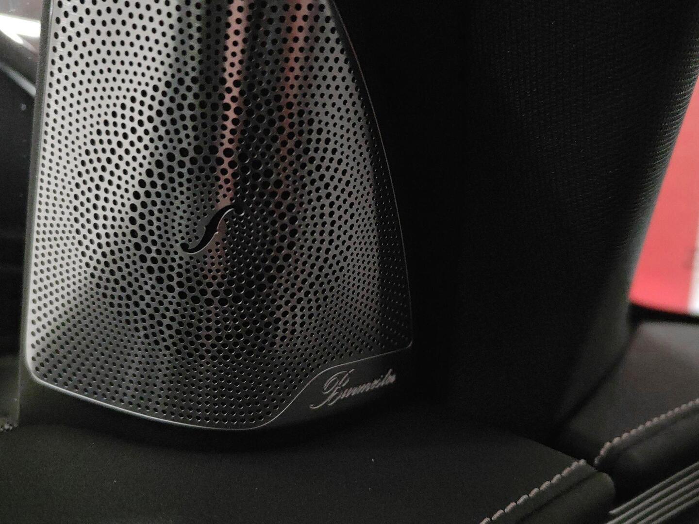 MERCEDES-BENZ EQC 2021