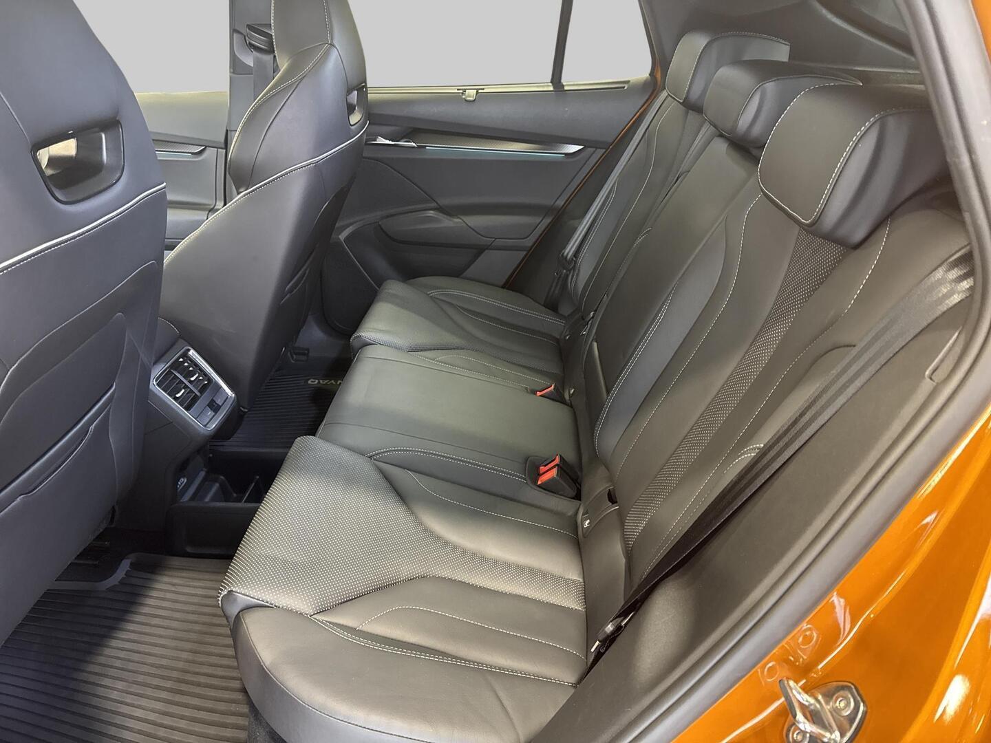 SKODA Enyaq 2023