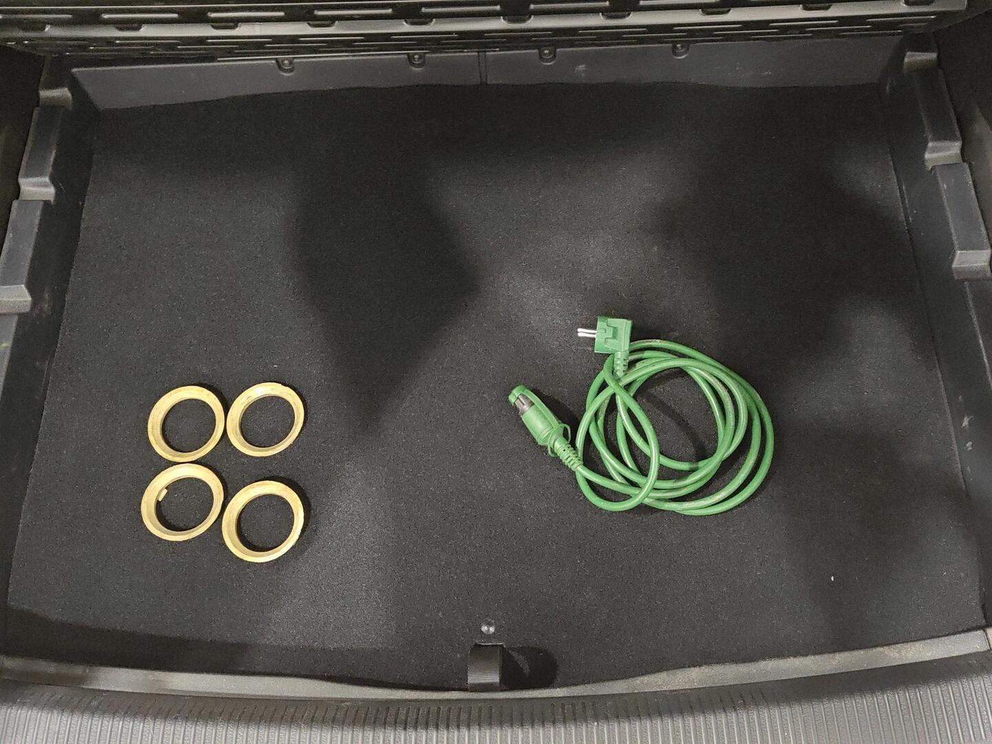 VOLKSWAGEN Golf 2011