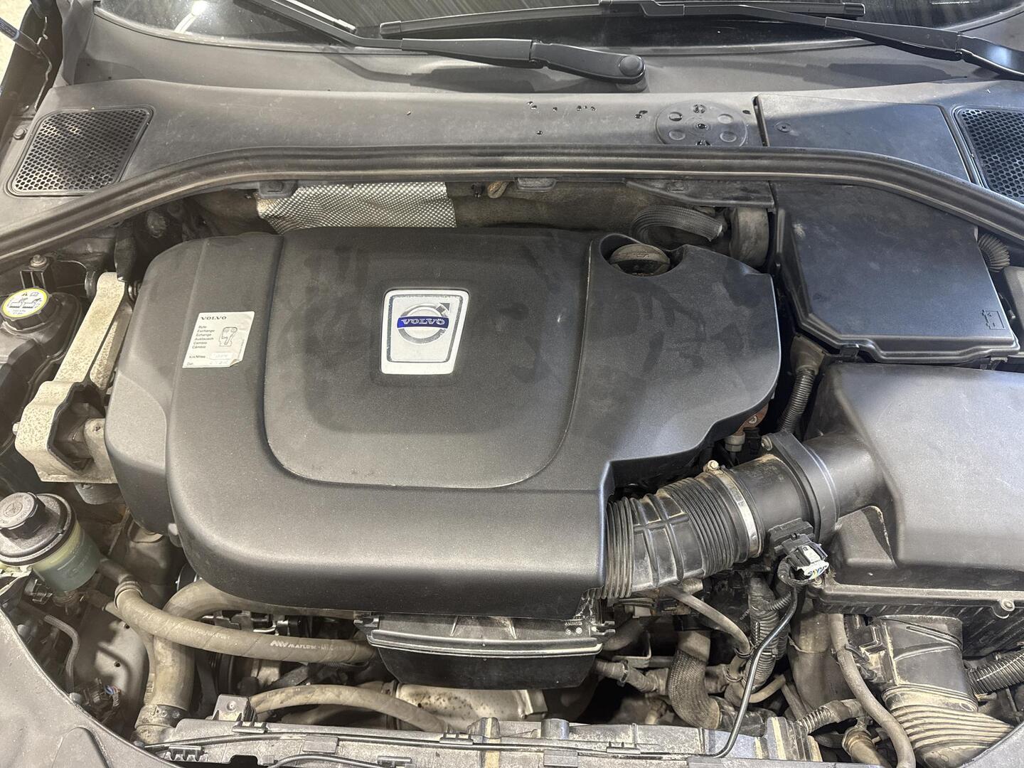 VOLVO V60 2011