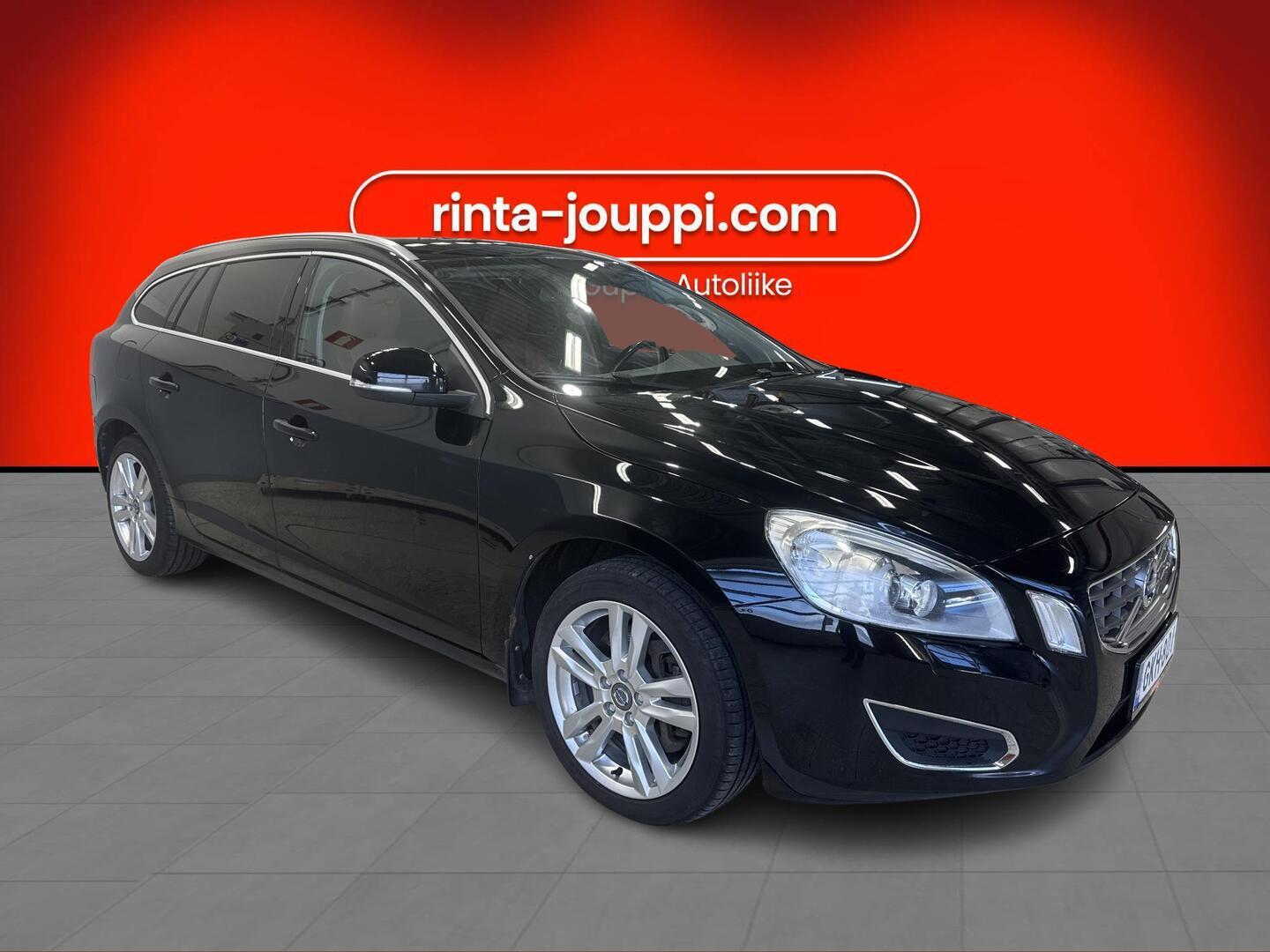 VOLVO V60 2011