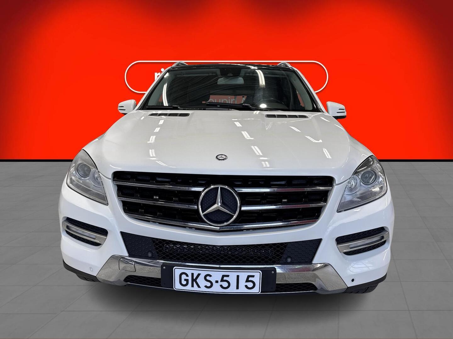 MERCEDES-BENZ ML 2011