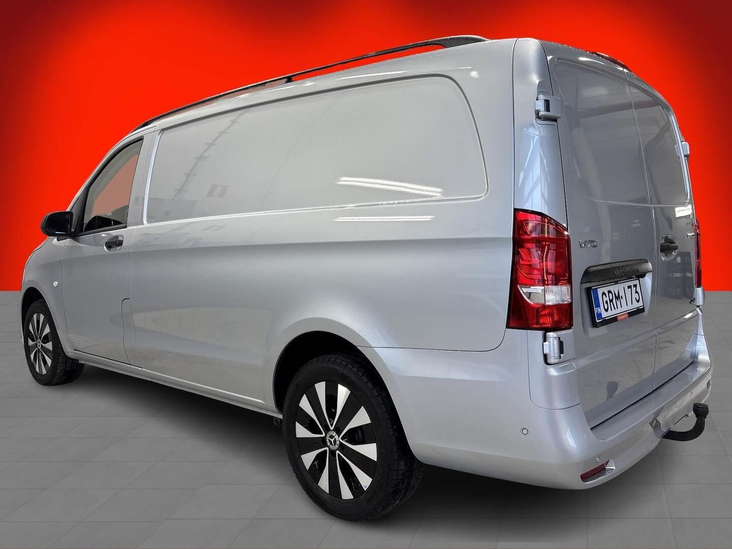 MERCEDES-BENZ Vito 2024