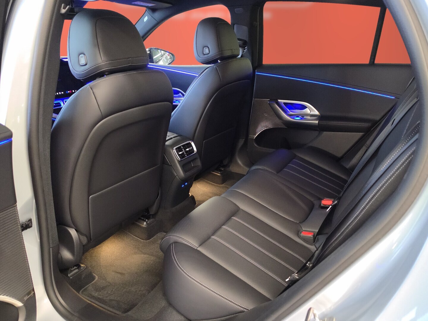MERCEDES-BENZ GLC 2026