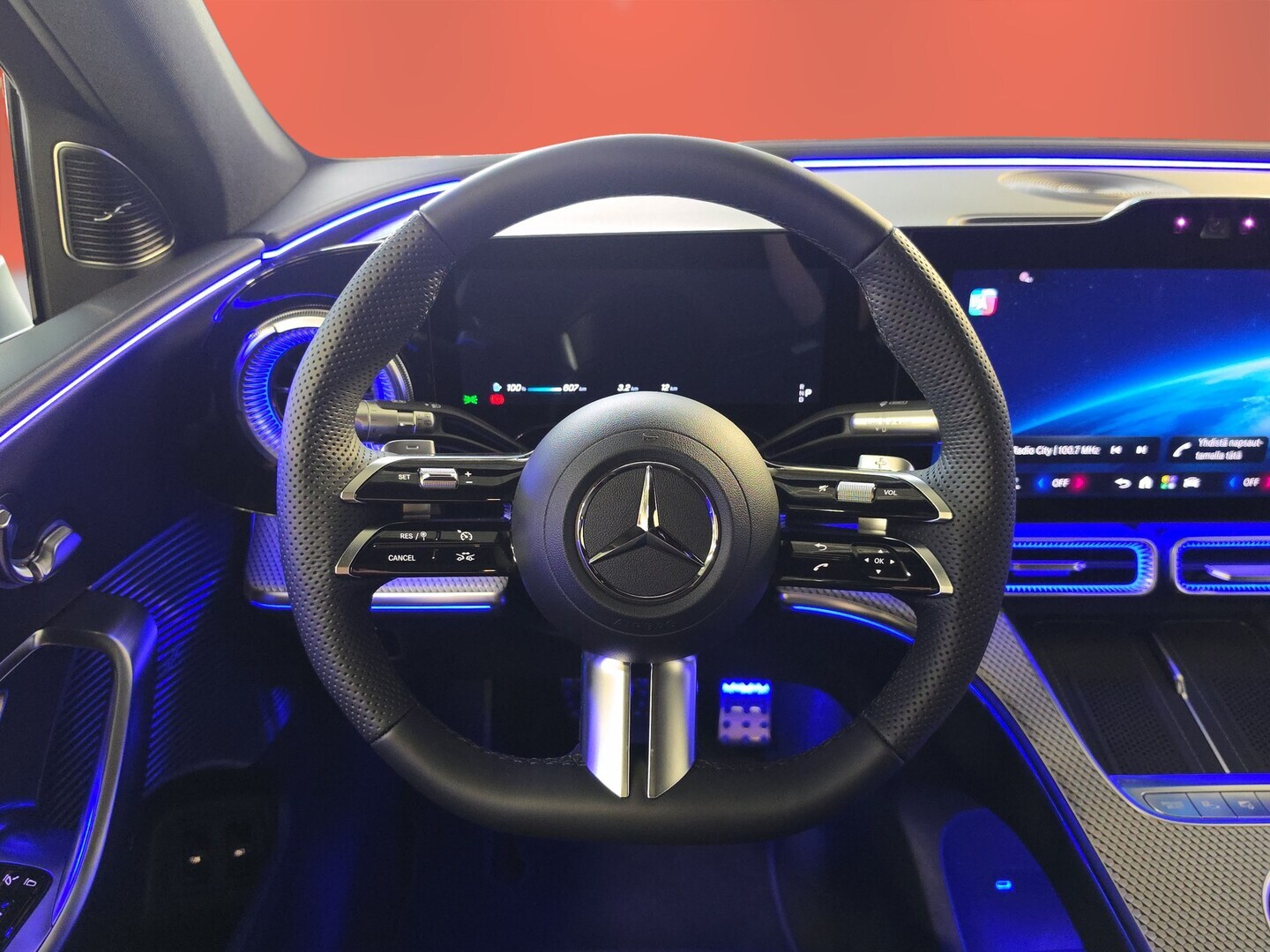 MERCEDES-BENZ GLC 2026