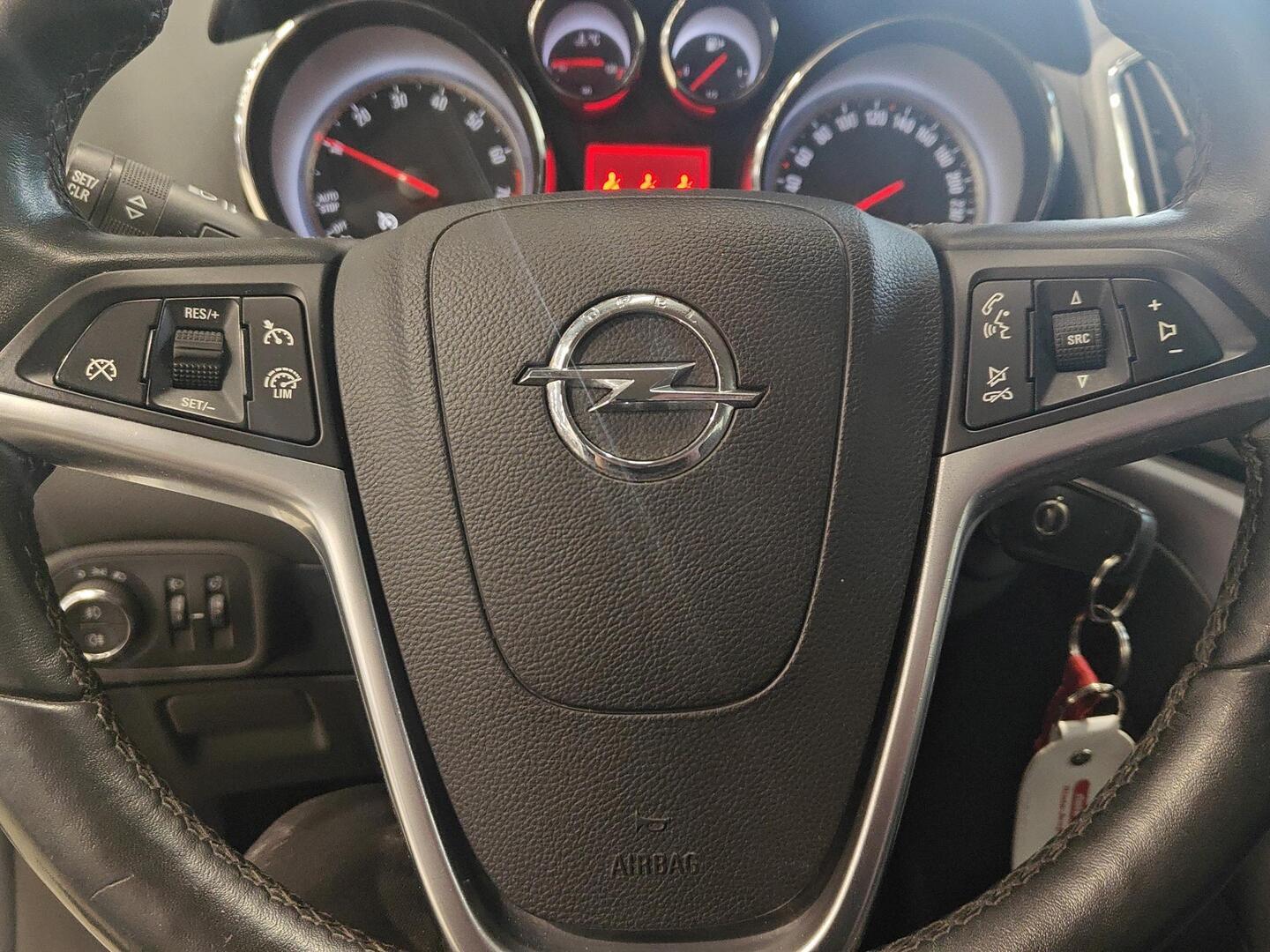 OPEL Zafira Tourer 2013