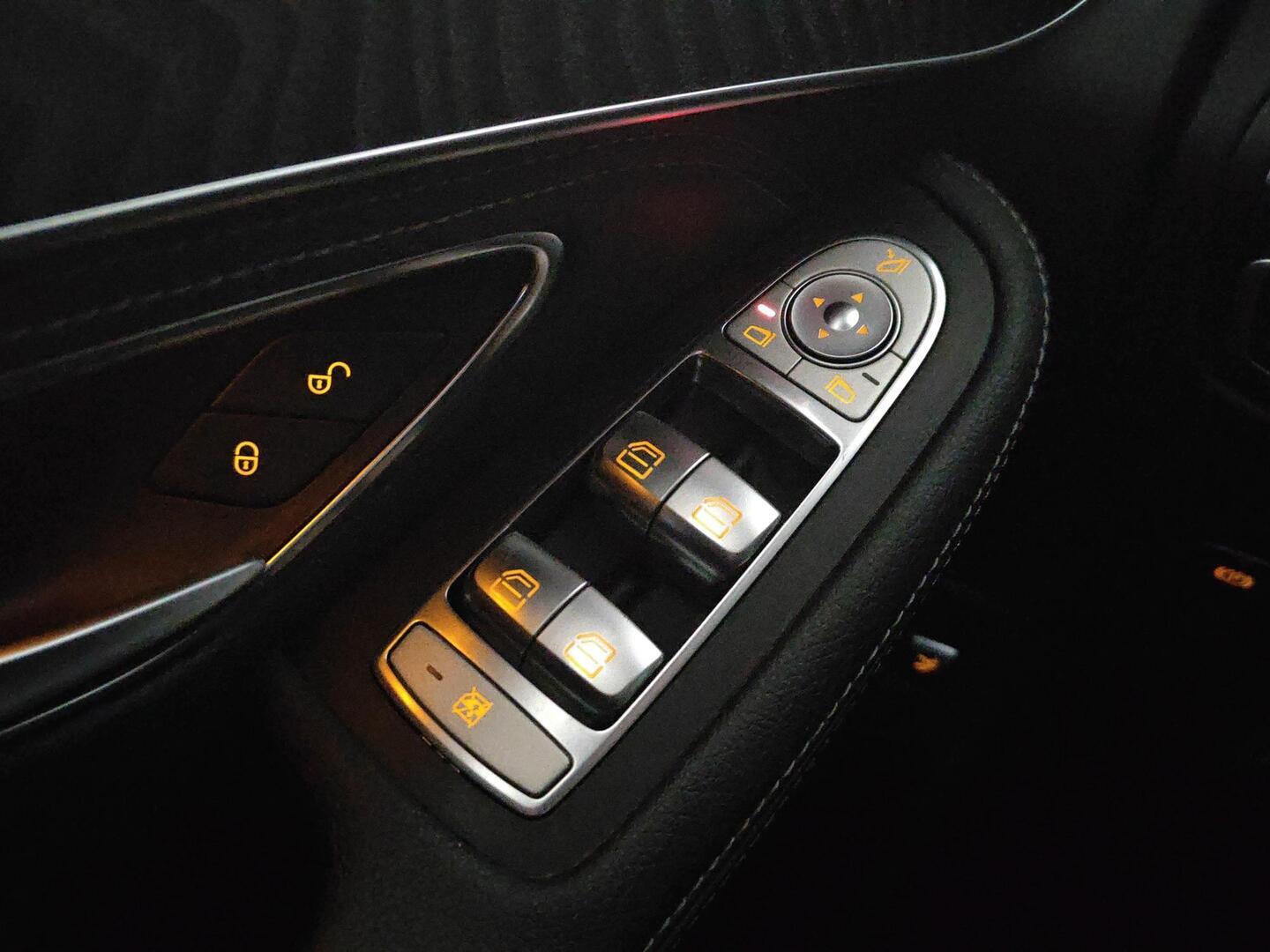 MERCEDES-BENZ GLC 2015