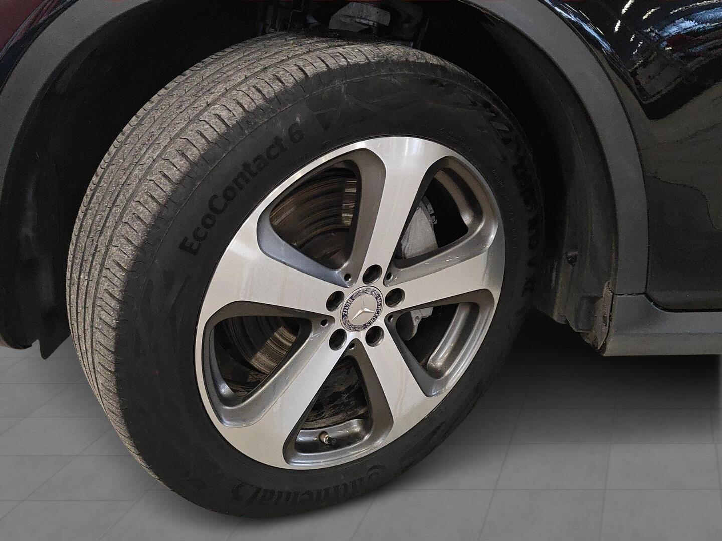 MERCEDES-BENZ GLC 2015