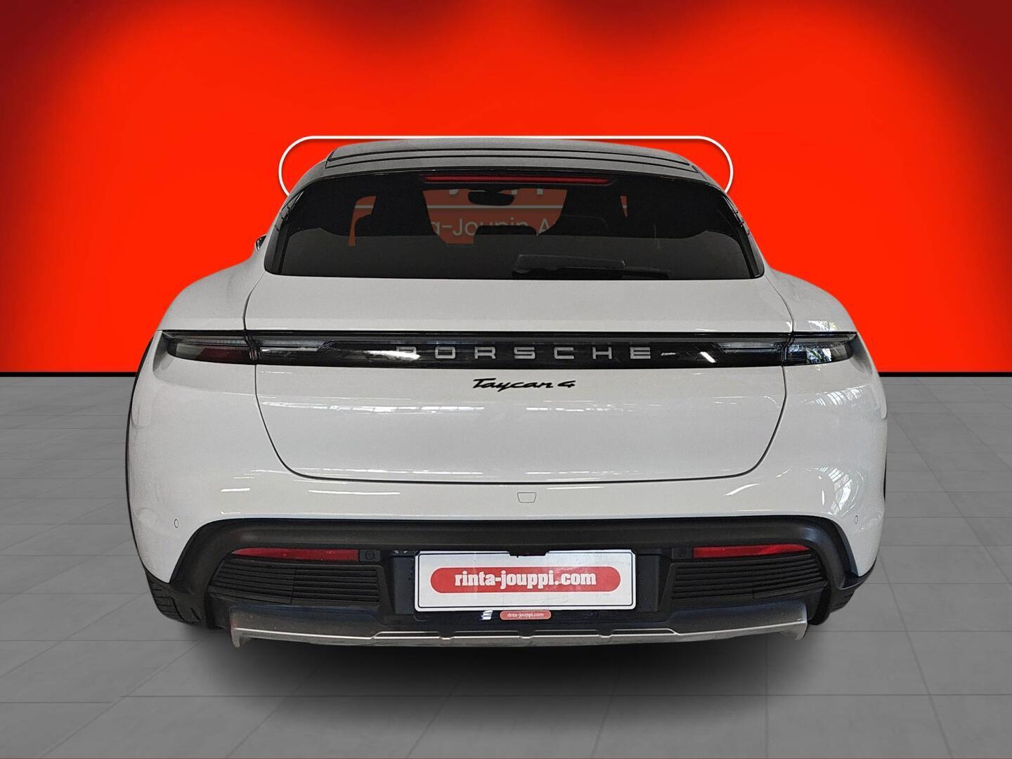 PORSCHE TAYCAN 2022