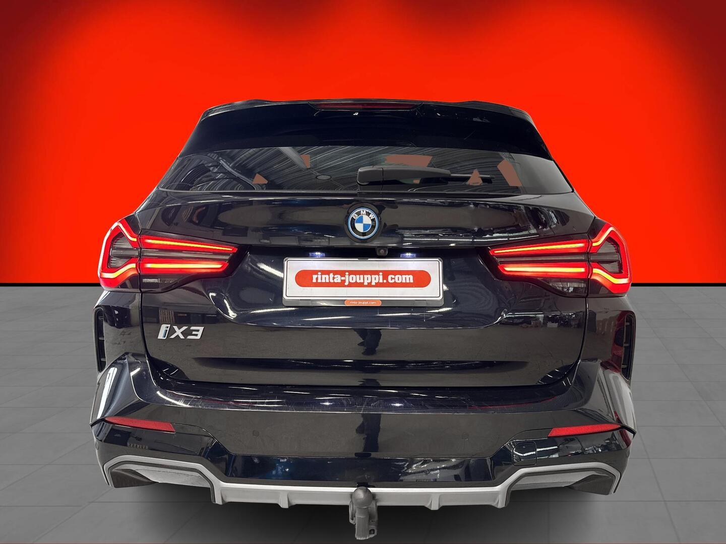 BMW IX3 2022