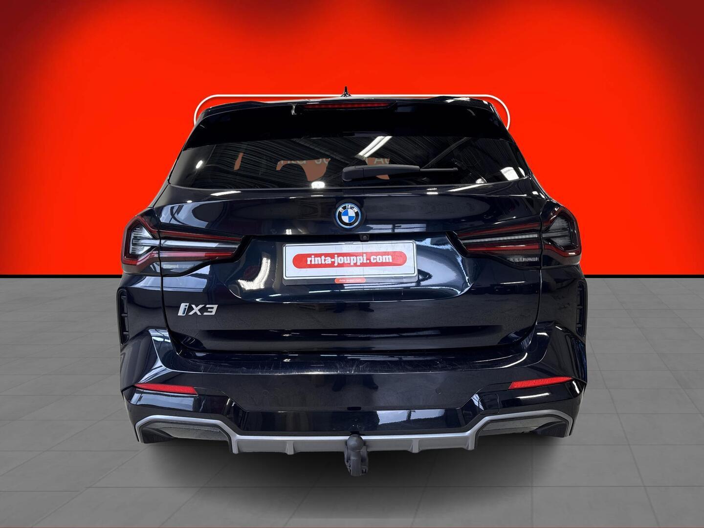 BMW IX3 2022