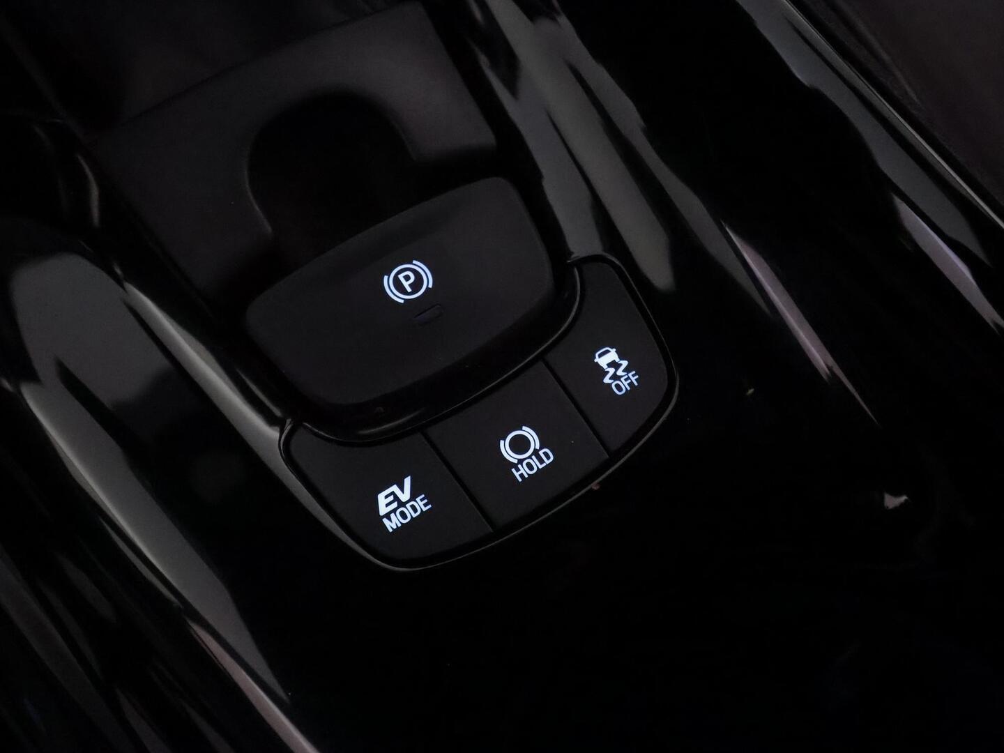 TOYOTA C-HR 2019