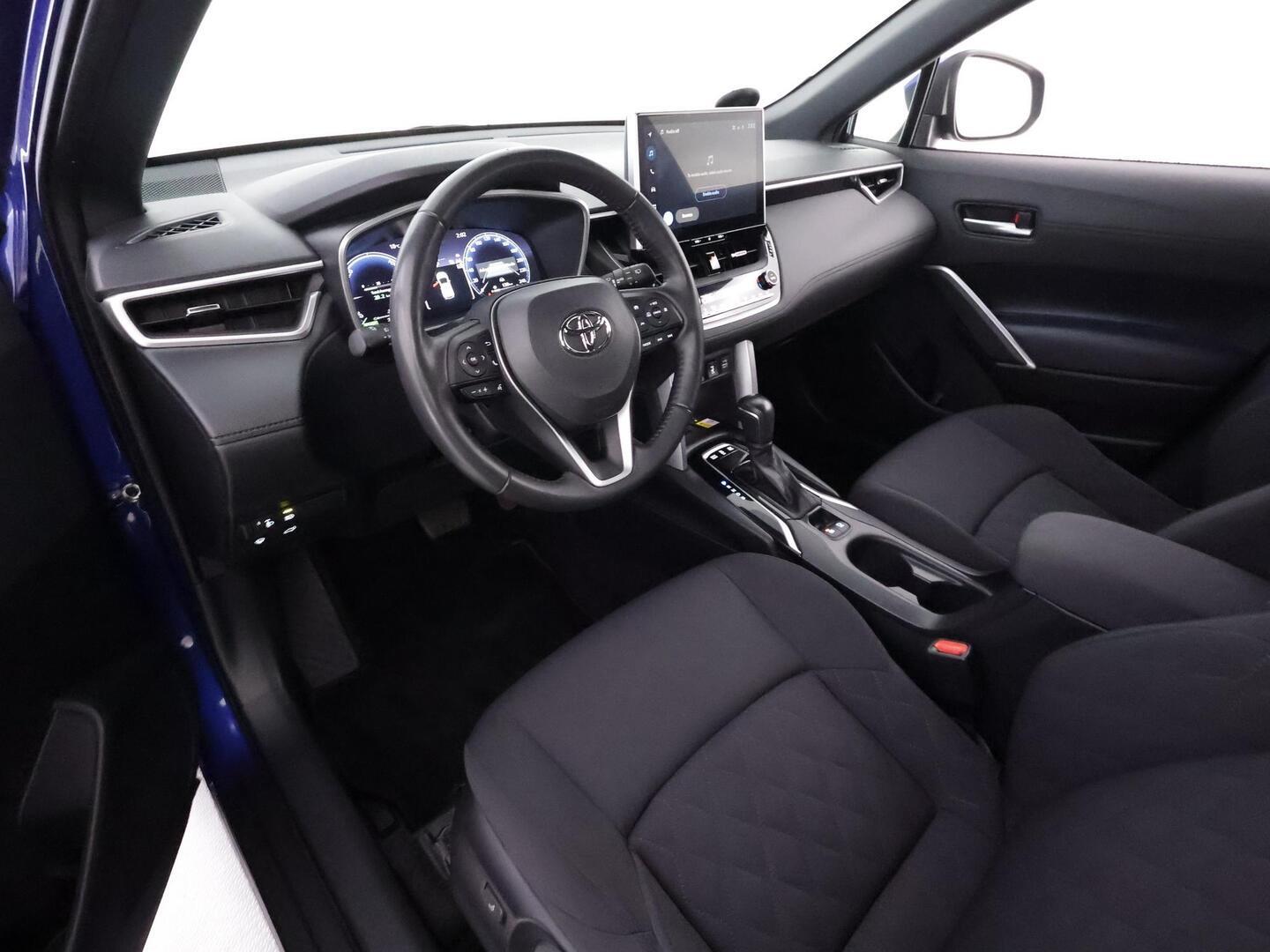 TOYOTA COROLLA CROSS 2023