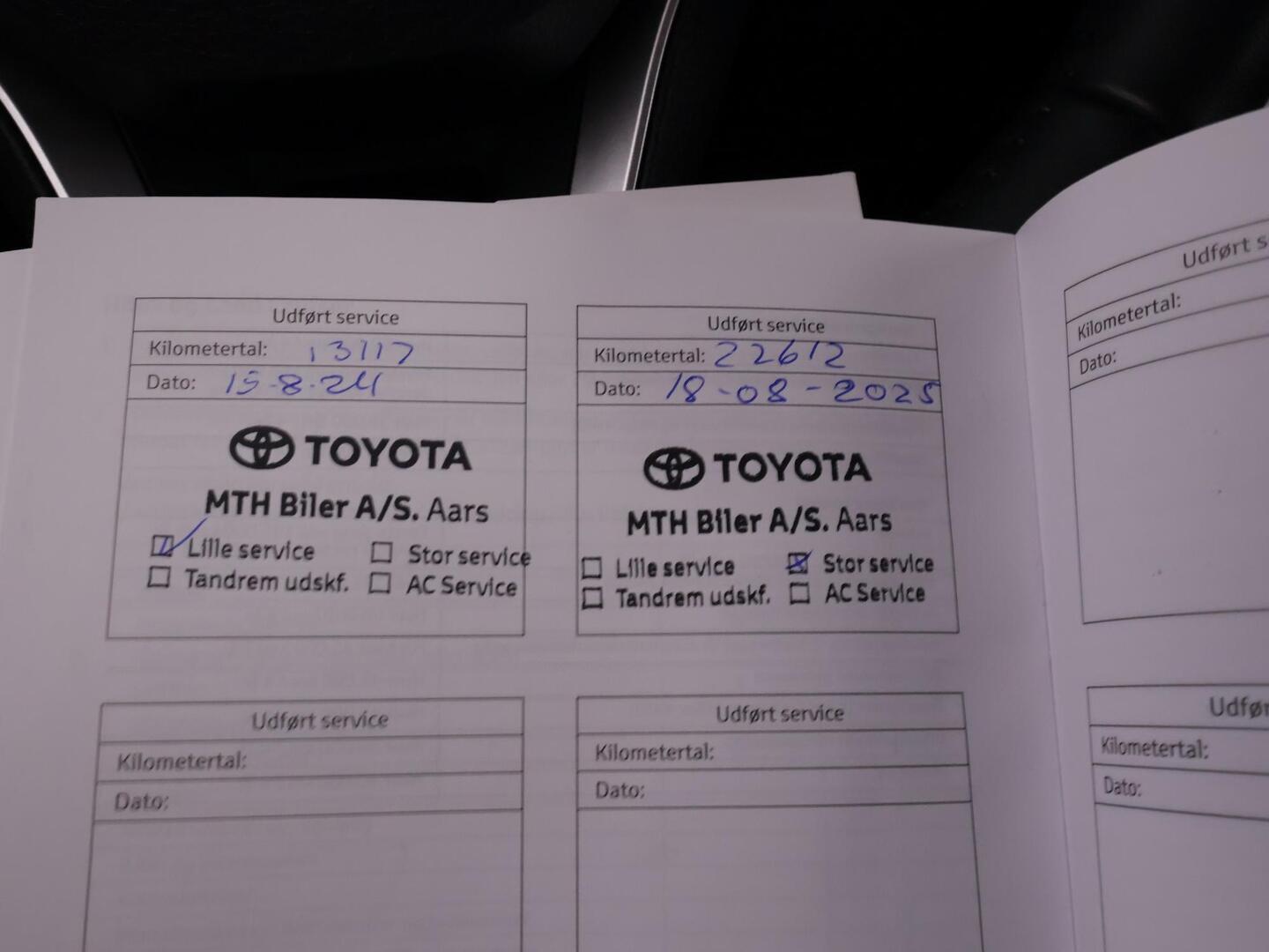 TOYOTA COROLLA CROSS 2023