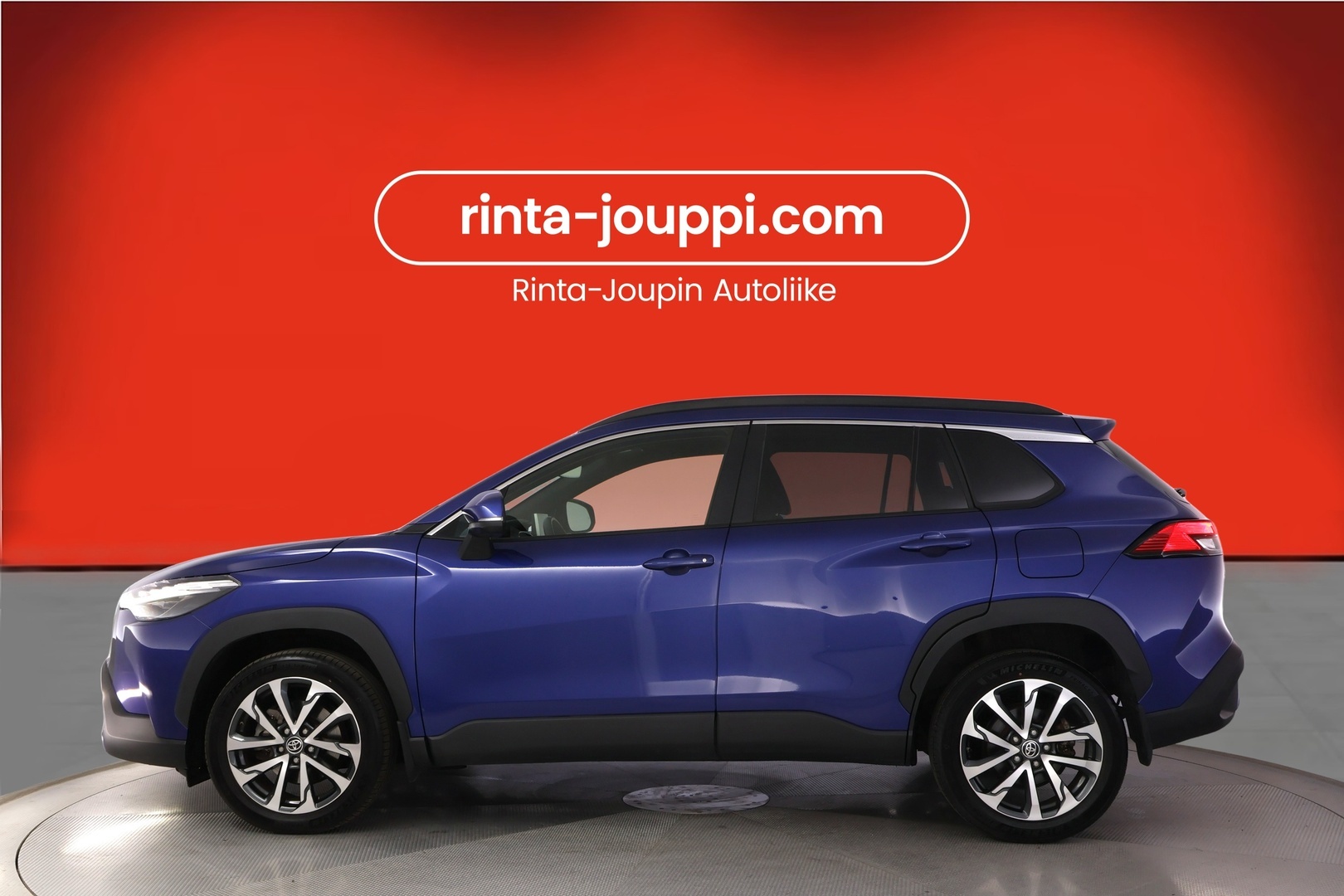 TOYOTA COROLLA CROSS 2023