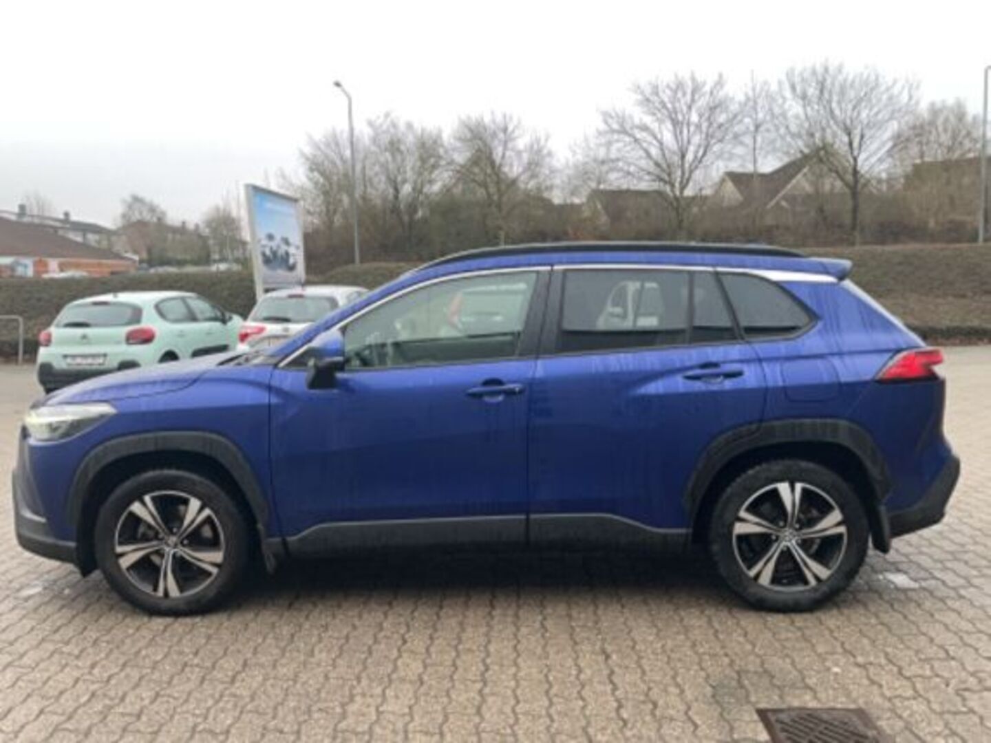 TOYOTA COROLLA CROSS 2023