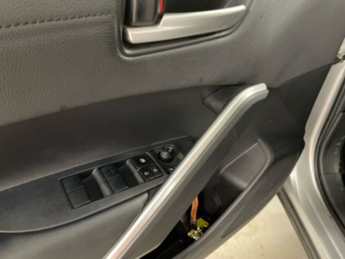 TOYOTA COROLLA CROSS 2023