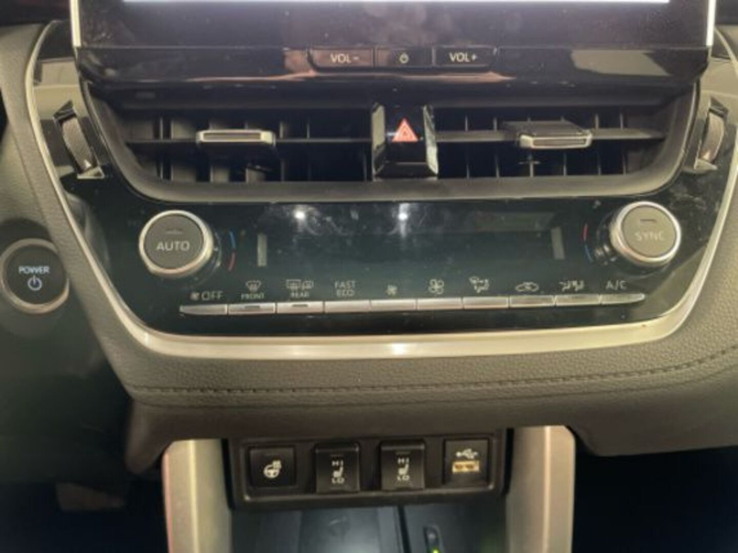 TOYOTA COROLLA CROSS 2023