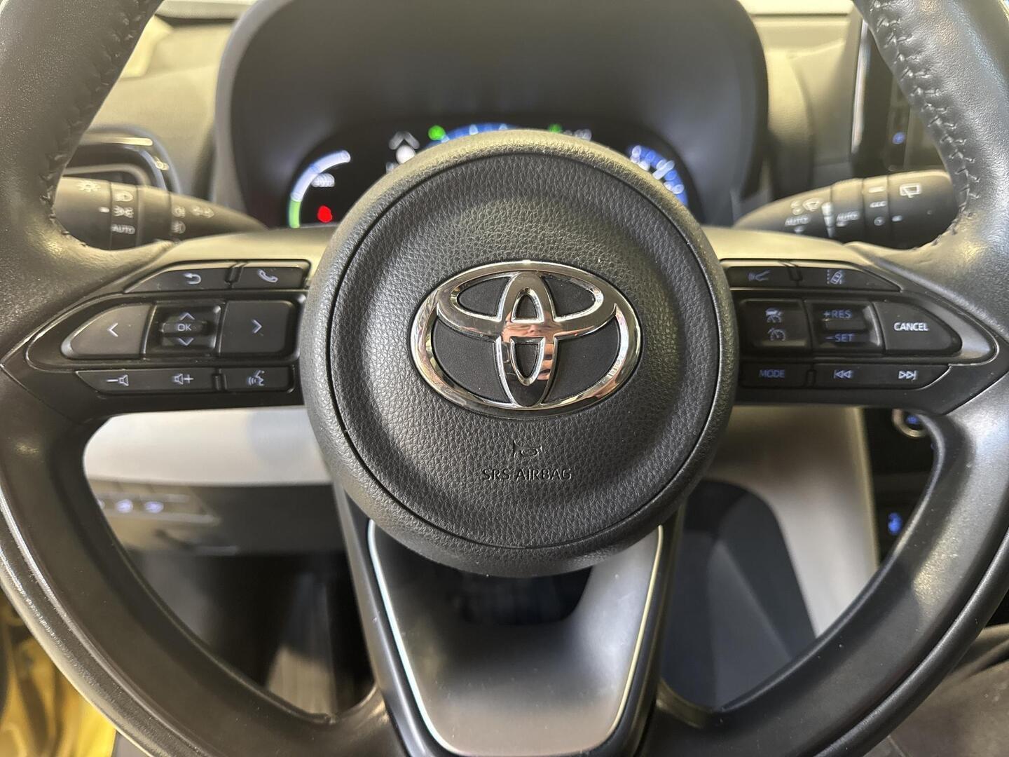 TOYOTA Yaris Cross 2022