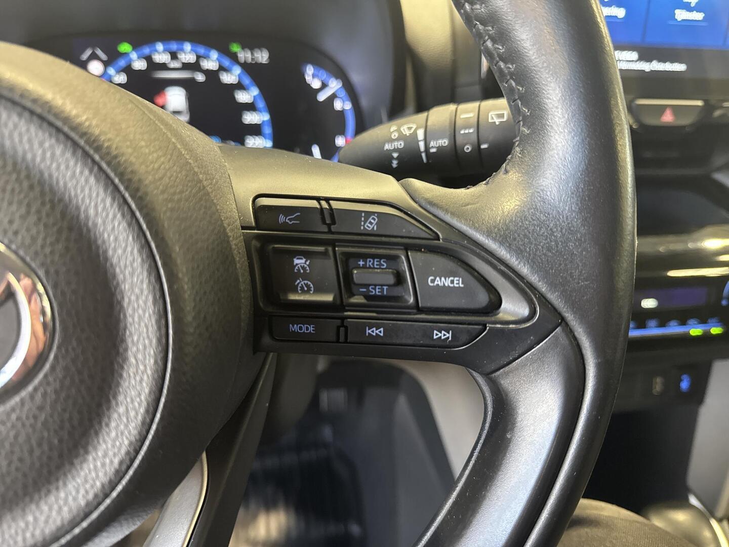 TOYOTA Yaris Cross 2022