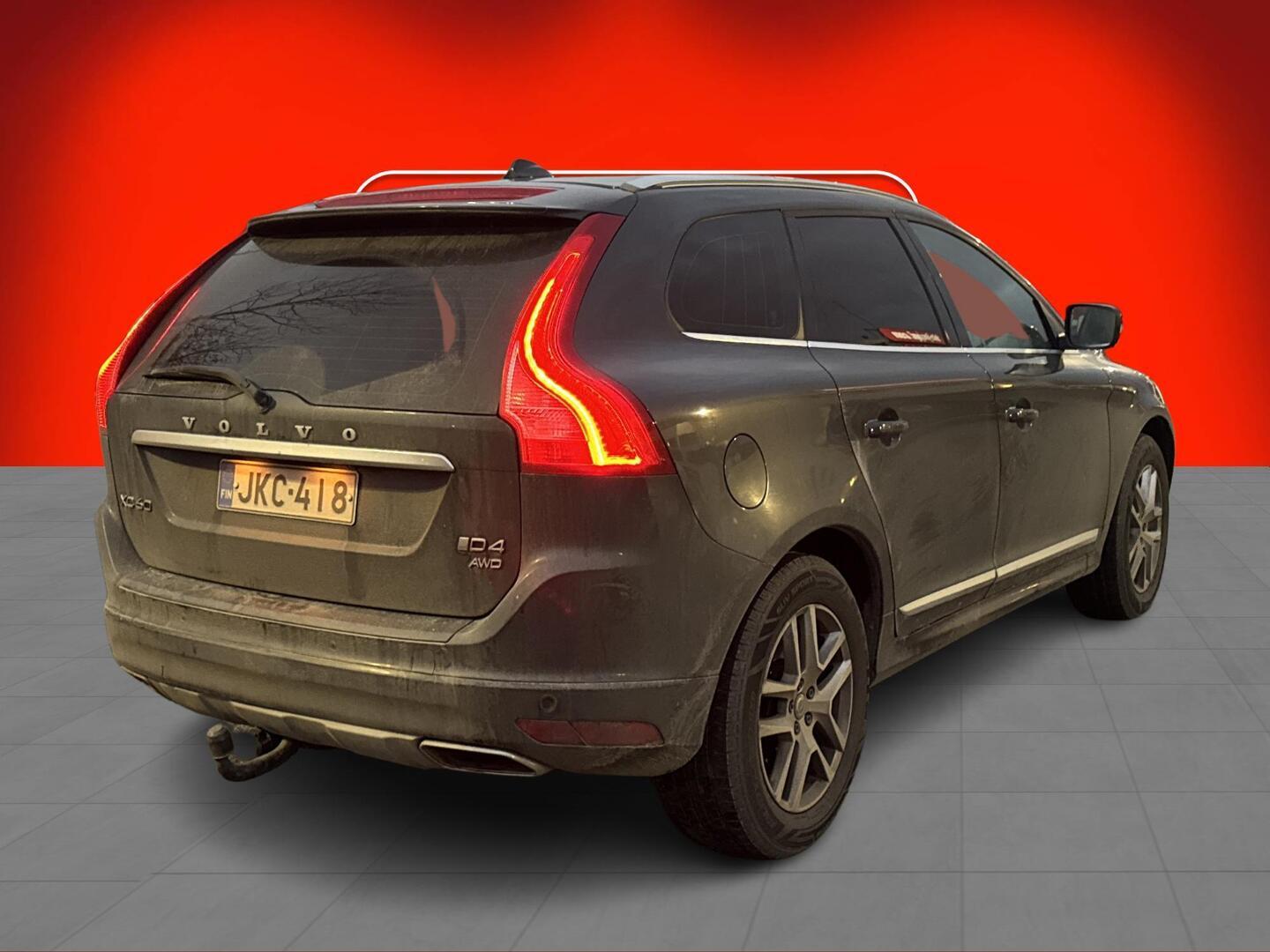 VOLVO XC60 2017