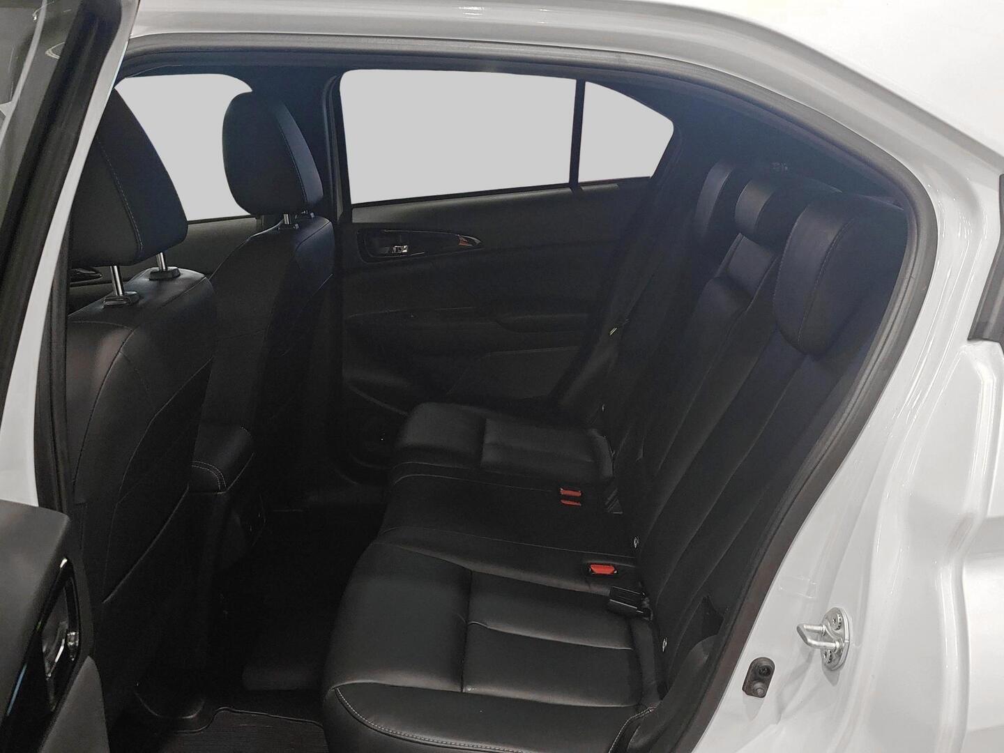 MITSUBISHI Eclipse Cross 2021