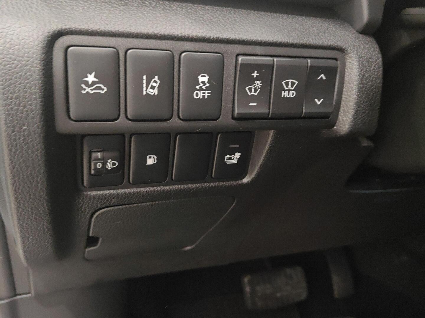 MITSUBISHI Eclipse Cross 2021