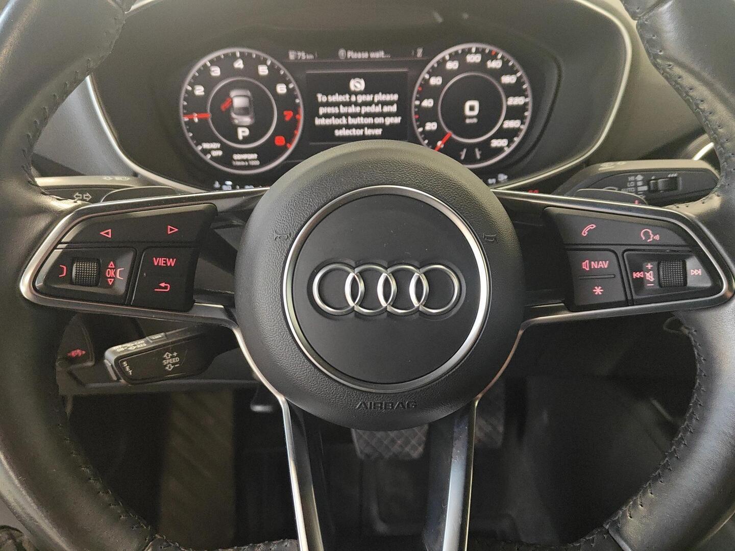 AUDI TT 2015