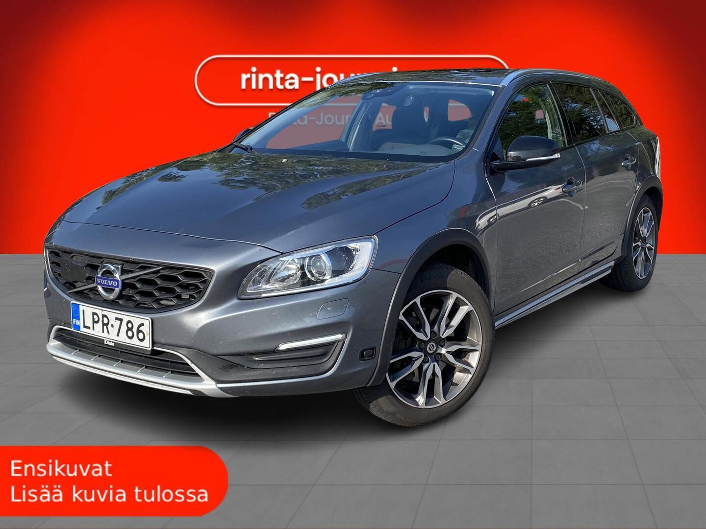 VOLVO V60 Cross Country 2017