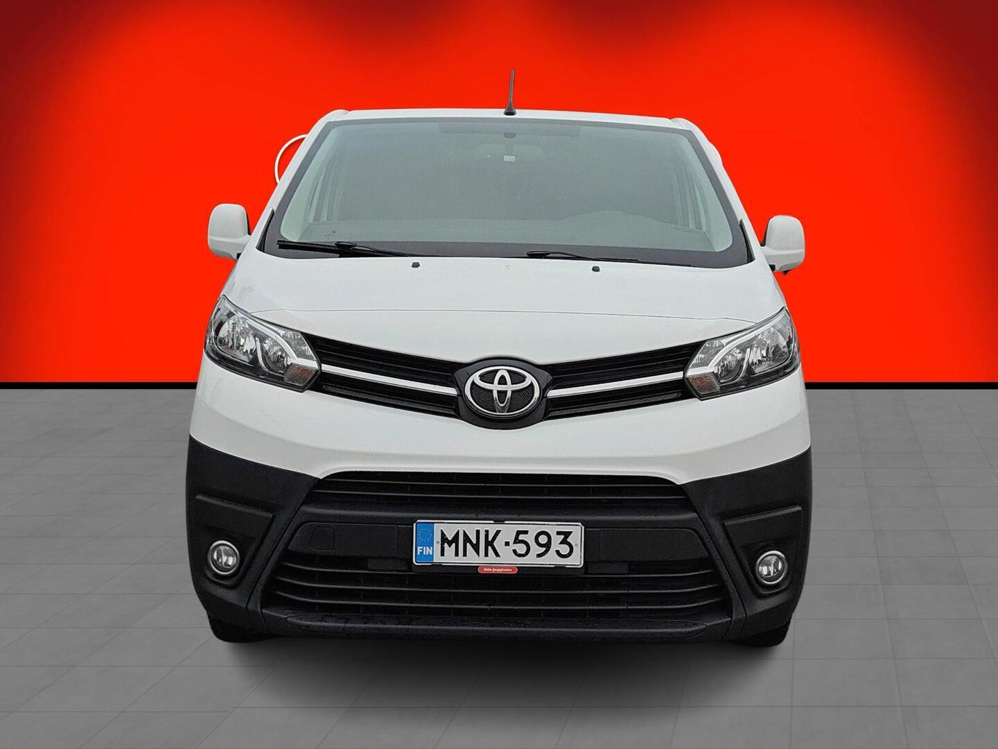 TOYOTA Proace 2017
