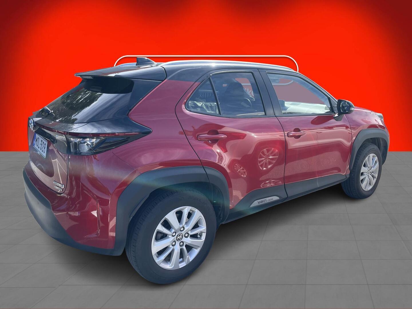 TOYOTA Yaris Cross 2022