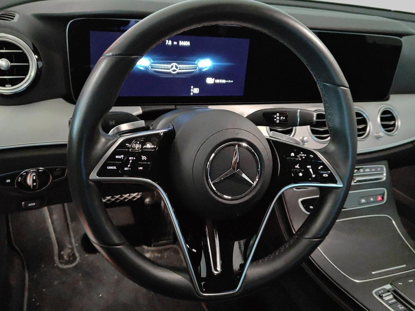 MERCEDES-BENZ E 2023